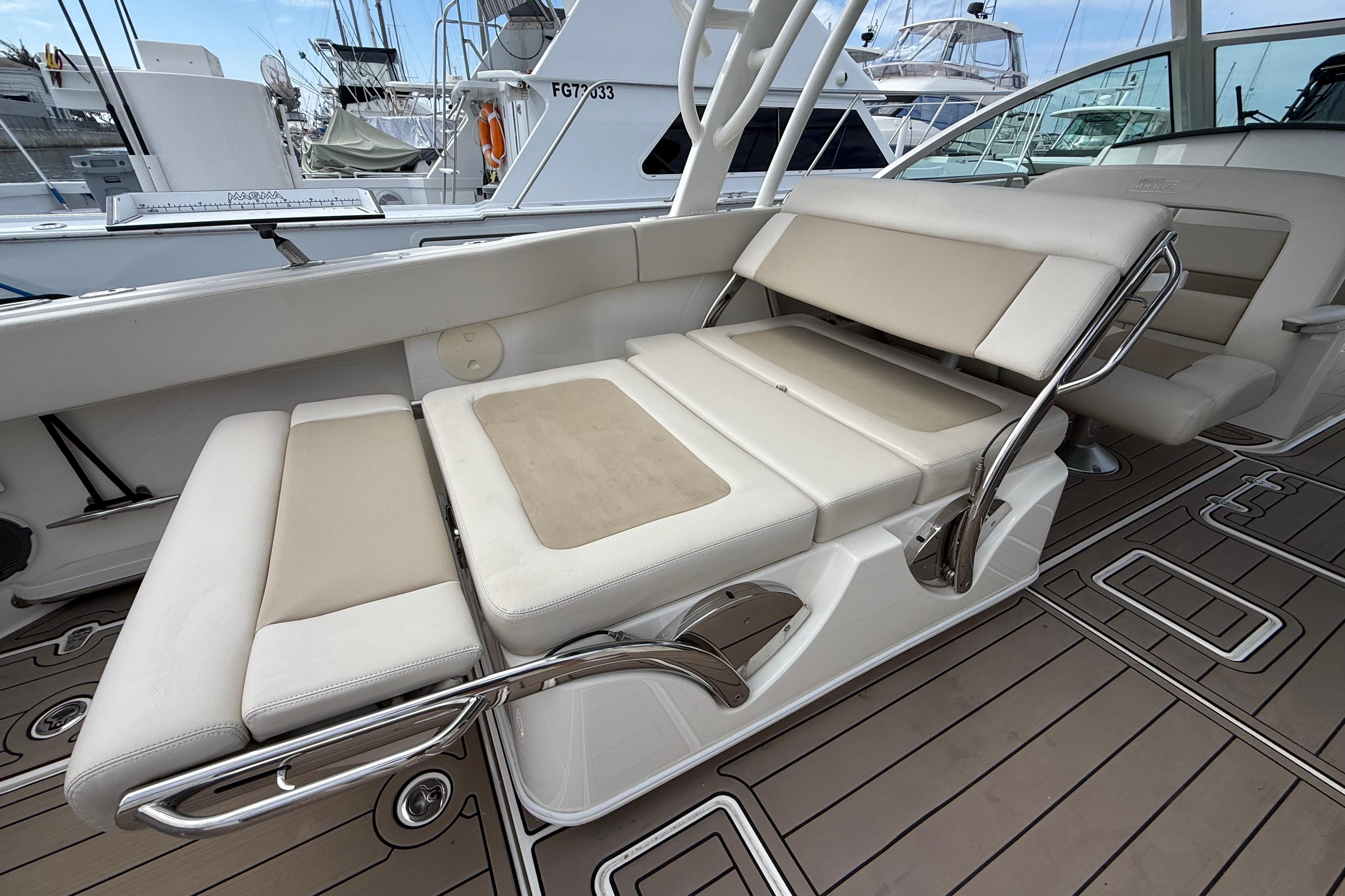 2023 Boston Whaler 320 Vantage #TBMB0710I inventory image at Sun Country Marine Group, Newport Beach