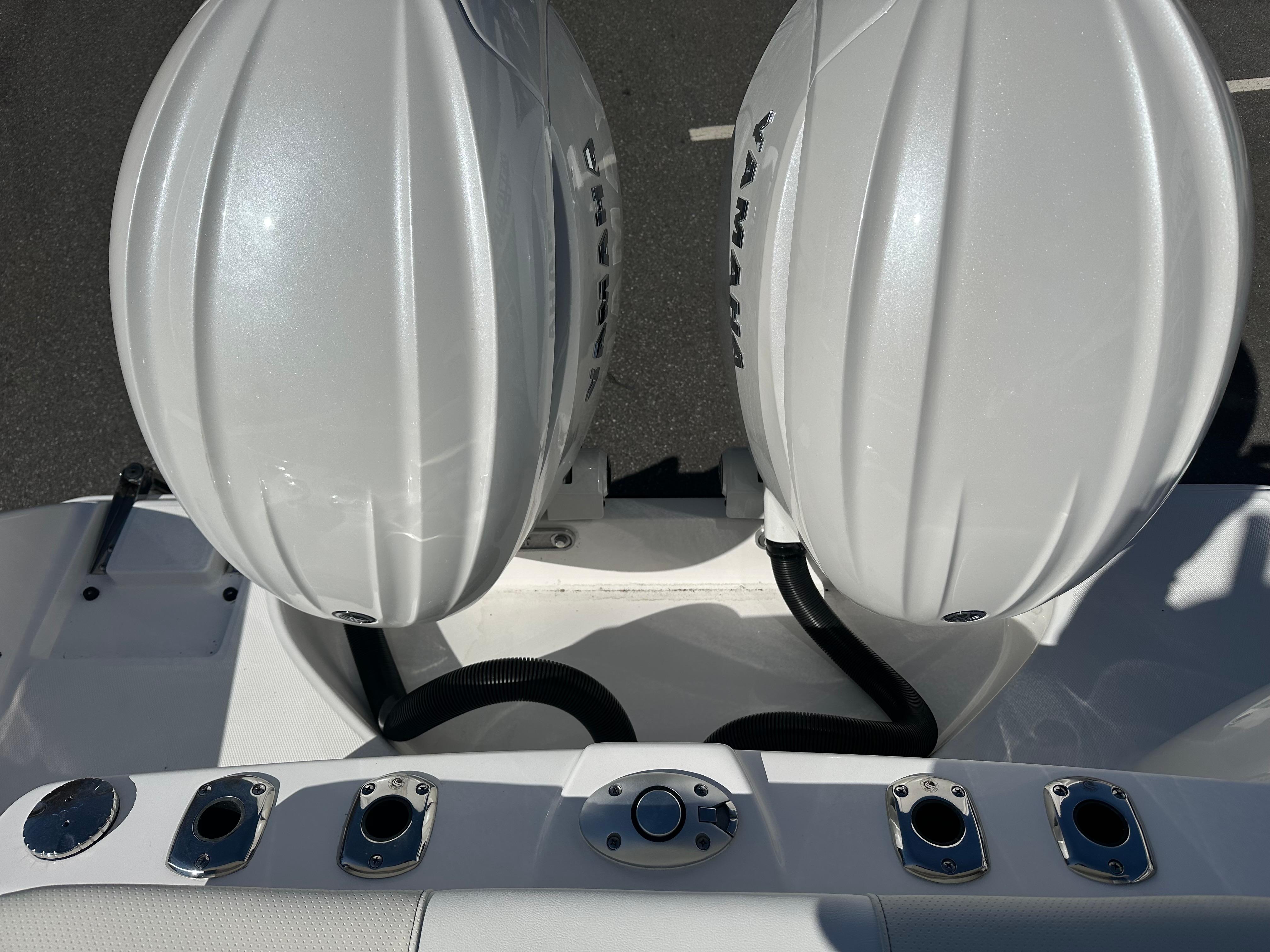 2025 Edgewater 262 Center Console-19