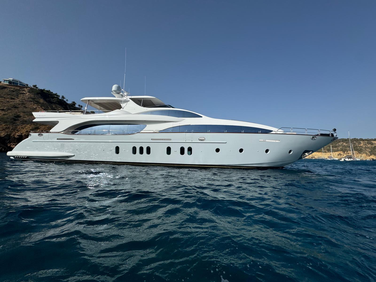 116' Azimut 2008 | SERENDIPITY