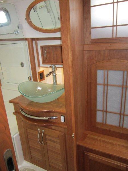 Master Vanity