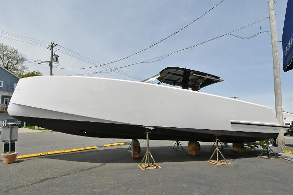 38' Pardo Yachts, Listing Number 100875579, - Photo No. 2