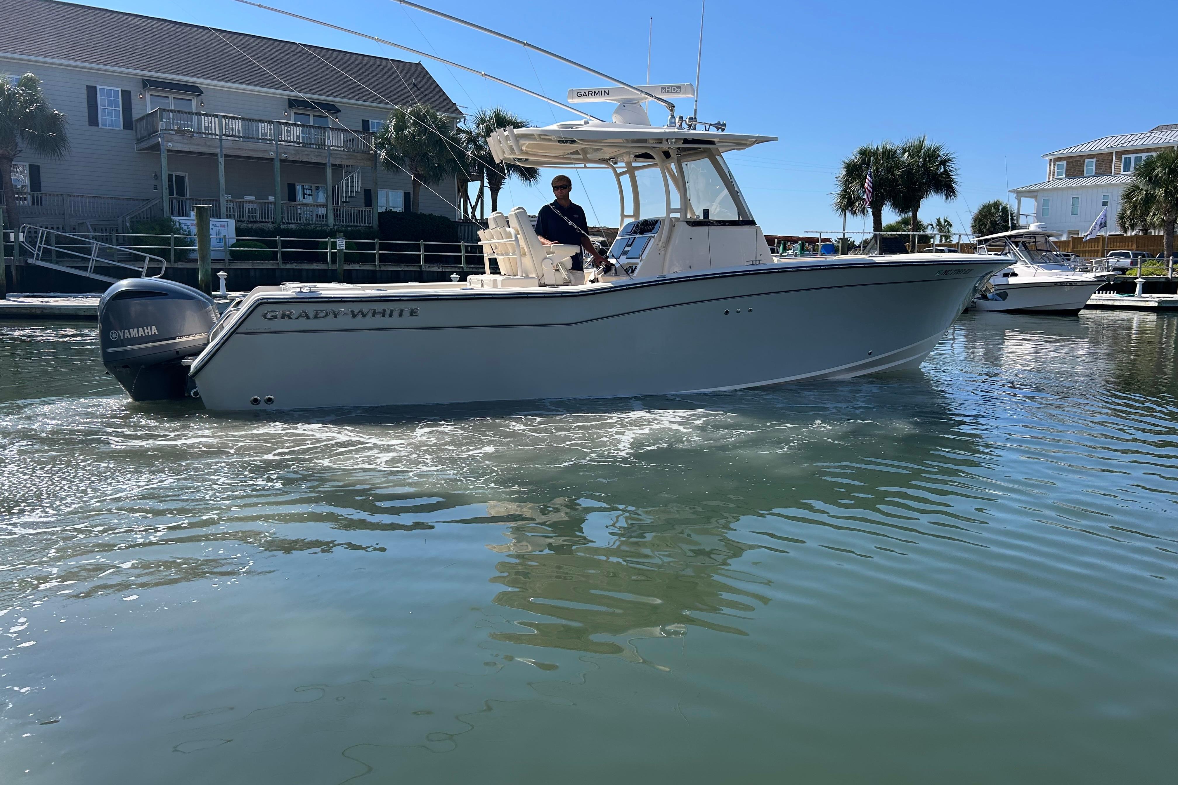 2020 Grady-White Canyon 306