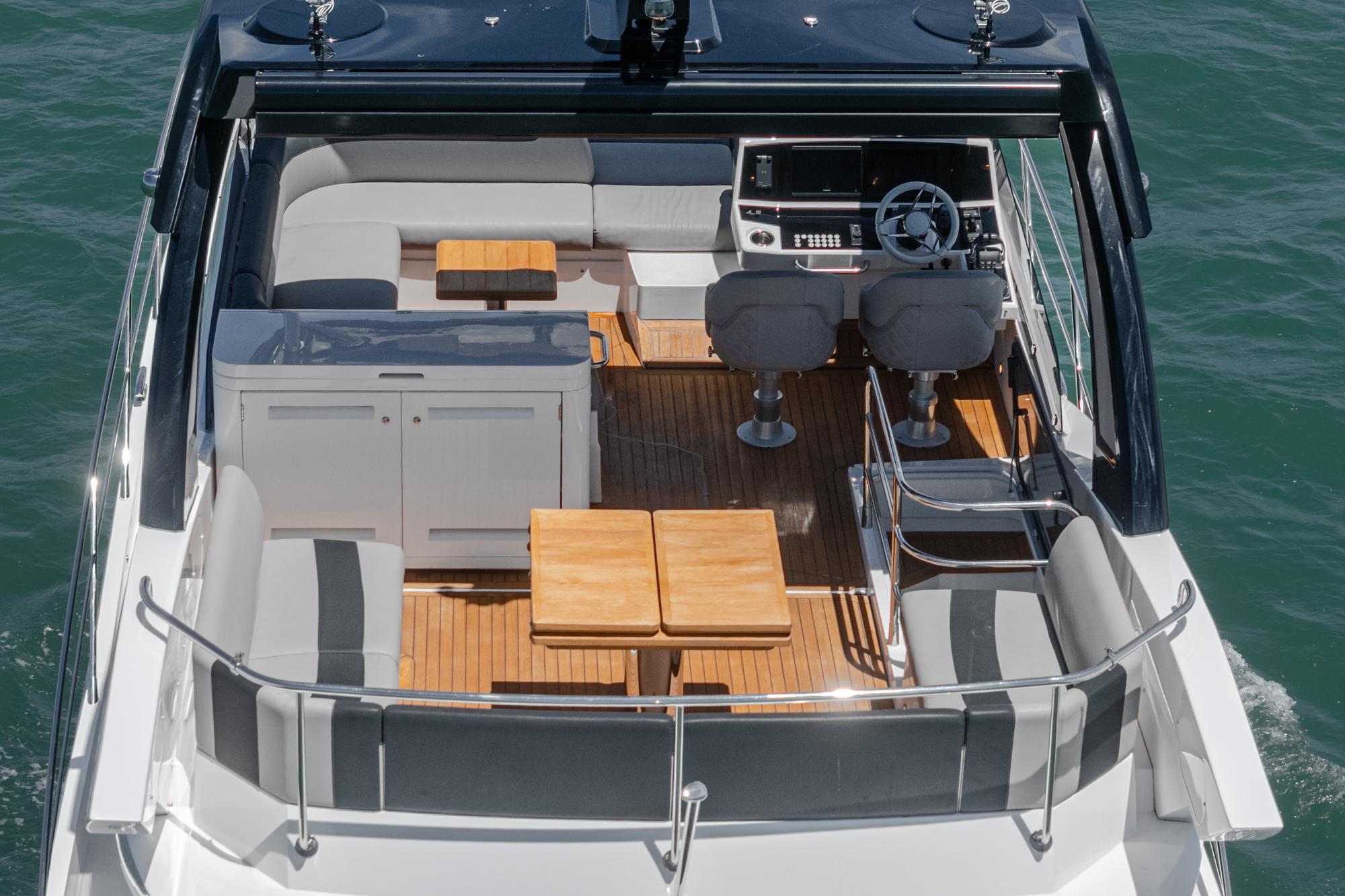 2022 Sunseeker Manhattan 55 #TBRL7679LLC inventory image at Sun Country Marine Group, Newport Beach 2022 Sunseeker Manhattan 55 #TBRL7679LLC inventory image at Sun Country Marine Group, Newport Beach