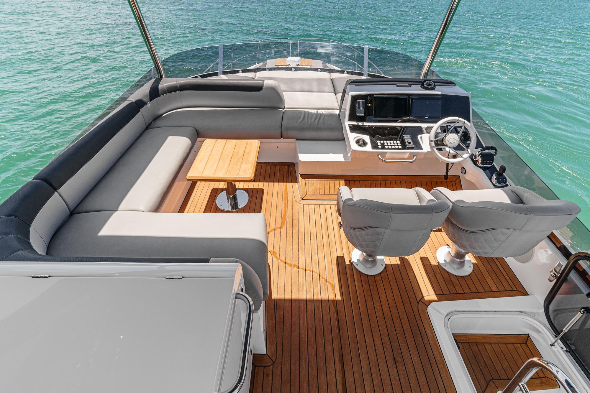 2022 Sunseeker Manhattan 55 #TBRL7679LLC inventory image at Sun Country Marine Group, Newport Beach 2022 Sunseeker Manhattan 55 #TBRL7679LLC inventory image at Sun Country Marine Group, Newport Beach