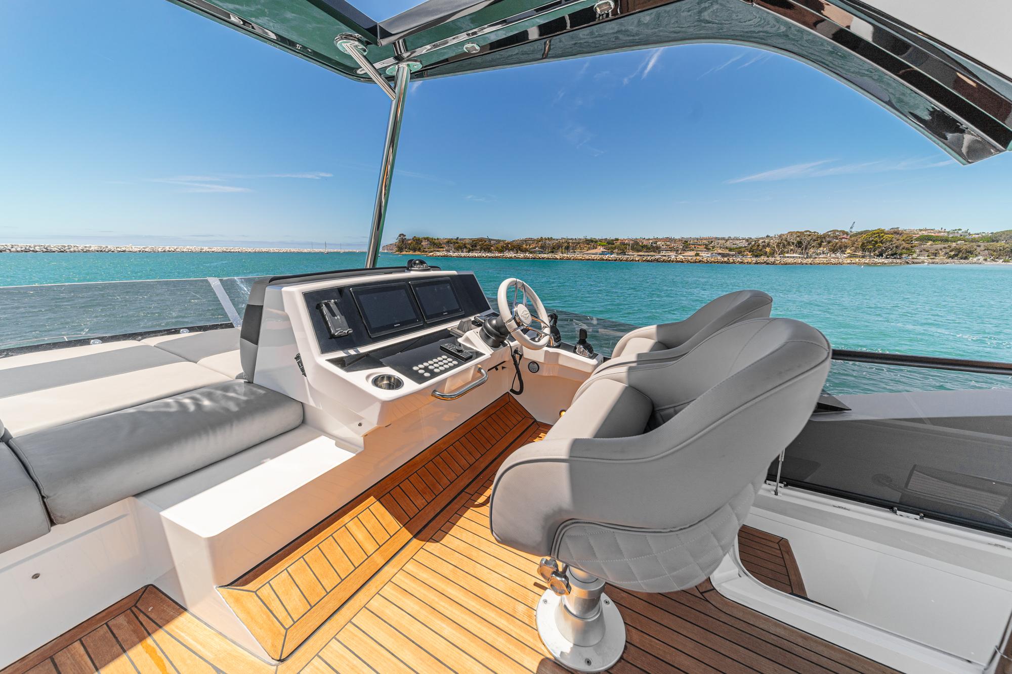2022 Sunseeker Manhattan 55 #TBRL7679LLC inventory image at Sun Country Marine Group, Newport Beach 2022 Sunseeker Manhattan 55 #TBRL7679LLC inventory image at Sun Country Marine Group, Newport Beach