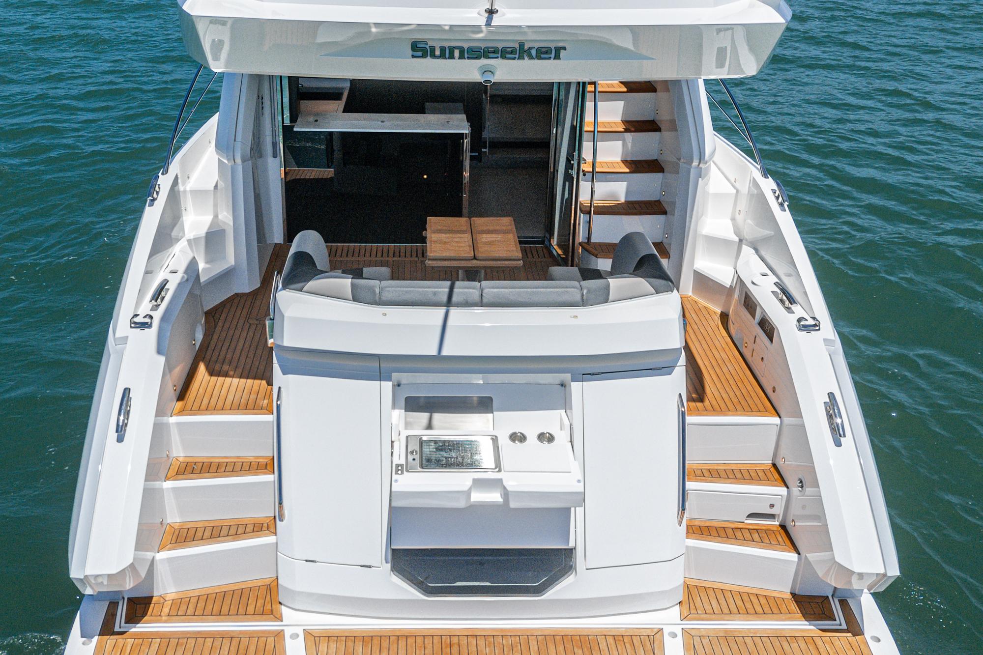 2022 Sunseeker Manhattan 55 #TBRL7679LLC inventory image at Sun Country Marine Group, Newport Beach 2022 Sunseeker Manhattan 55 #TBRL7679LLC inventory image at Sun Country Marine Group, Newport Beach
