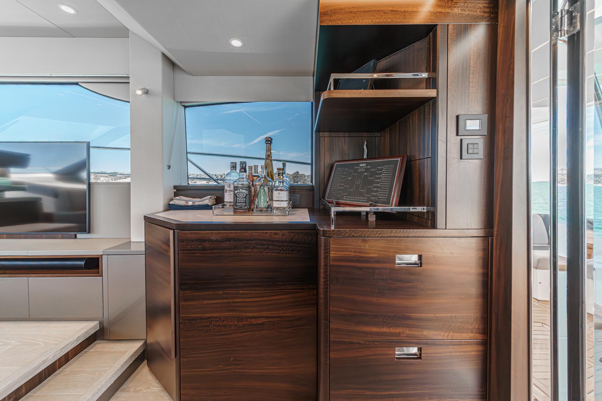 2022 Sunseeker Manhattan 55 #TBRL7679LLC inventory image at Sun Country Marine Group, Newport Beach 2022 Sunseeker Manhattan 55 #TBRL7679LLC inventory image at Sun Country Marine Group, Newport Beach