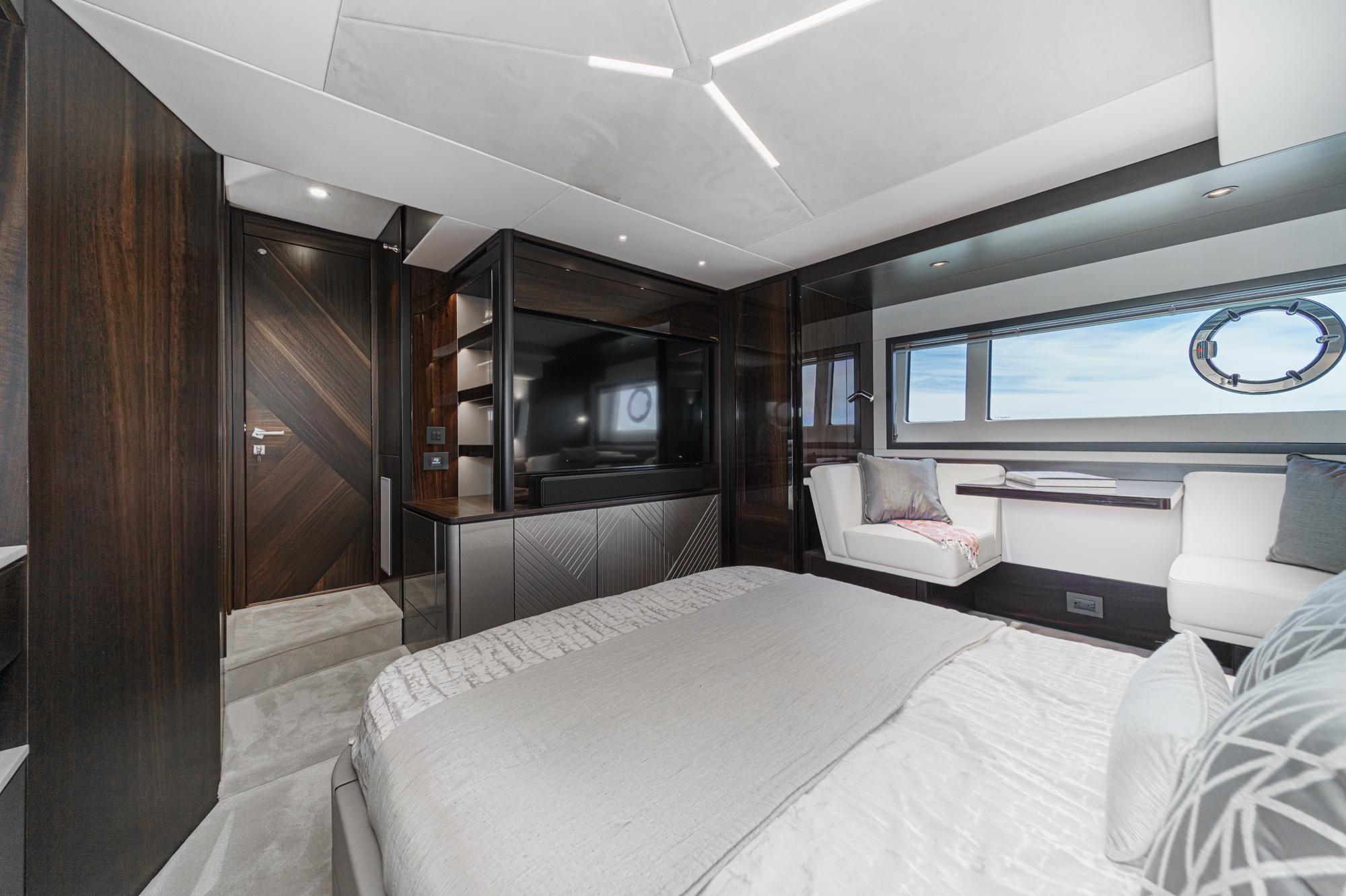 2022 Sunseeker Manhattan 55 #TBRL7679LLC inventory image at Sun Country Marine Group, Newport Beach 2022 Sunseeker Manhattan 55 #TBRL7679LLC inventory image at Sun Country Marine Group, Newport Beach