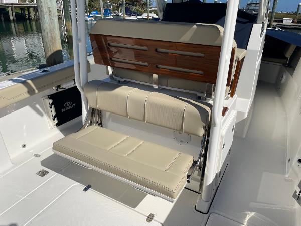 28' Pursuit, Listing Number 100906588, Image No. 29