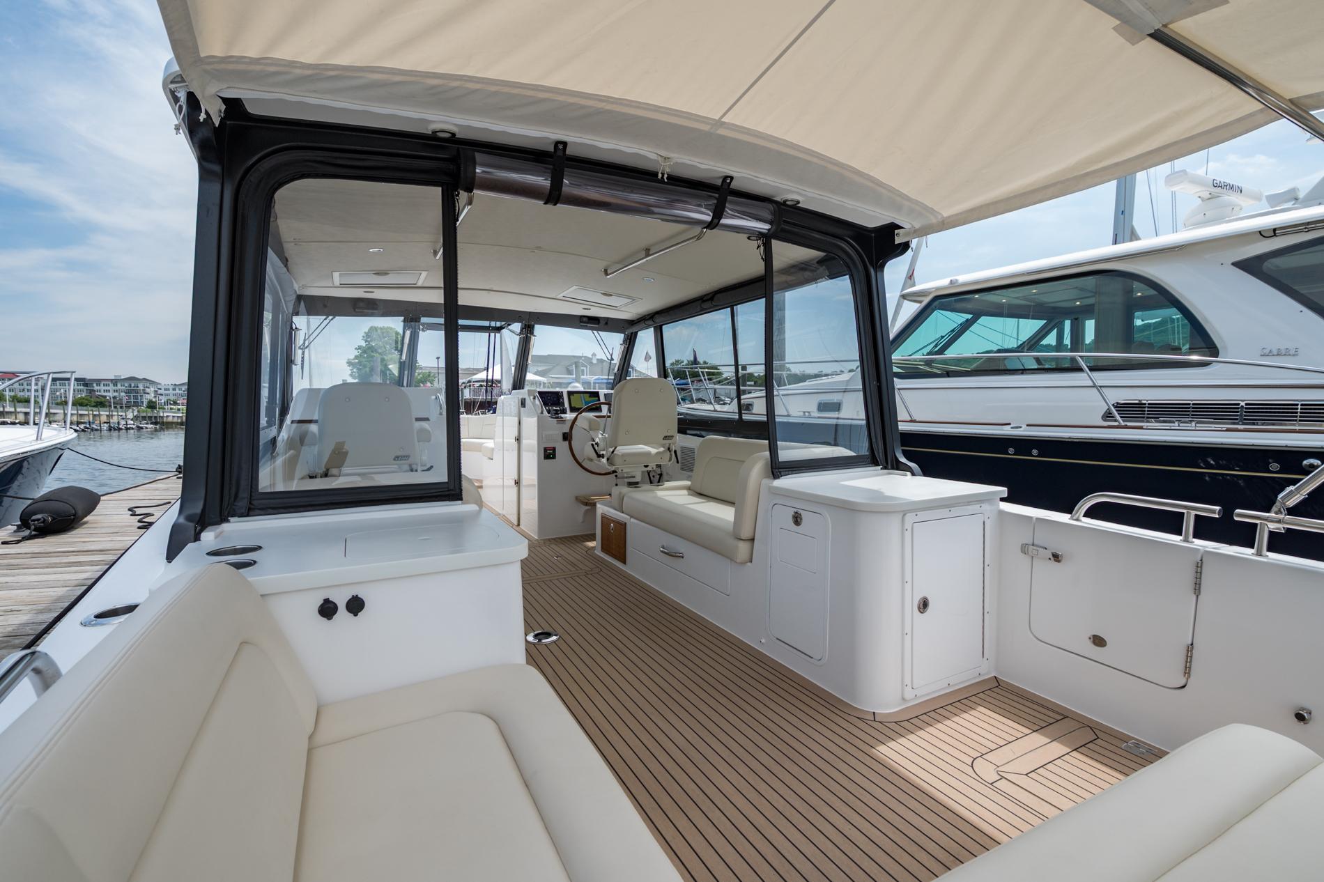 Luxurious 2025 MJM 3 yacht interior with spacious seating and modern design.