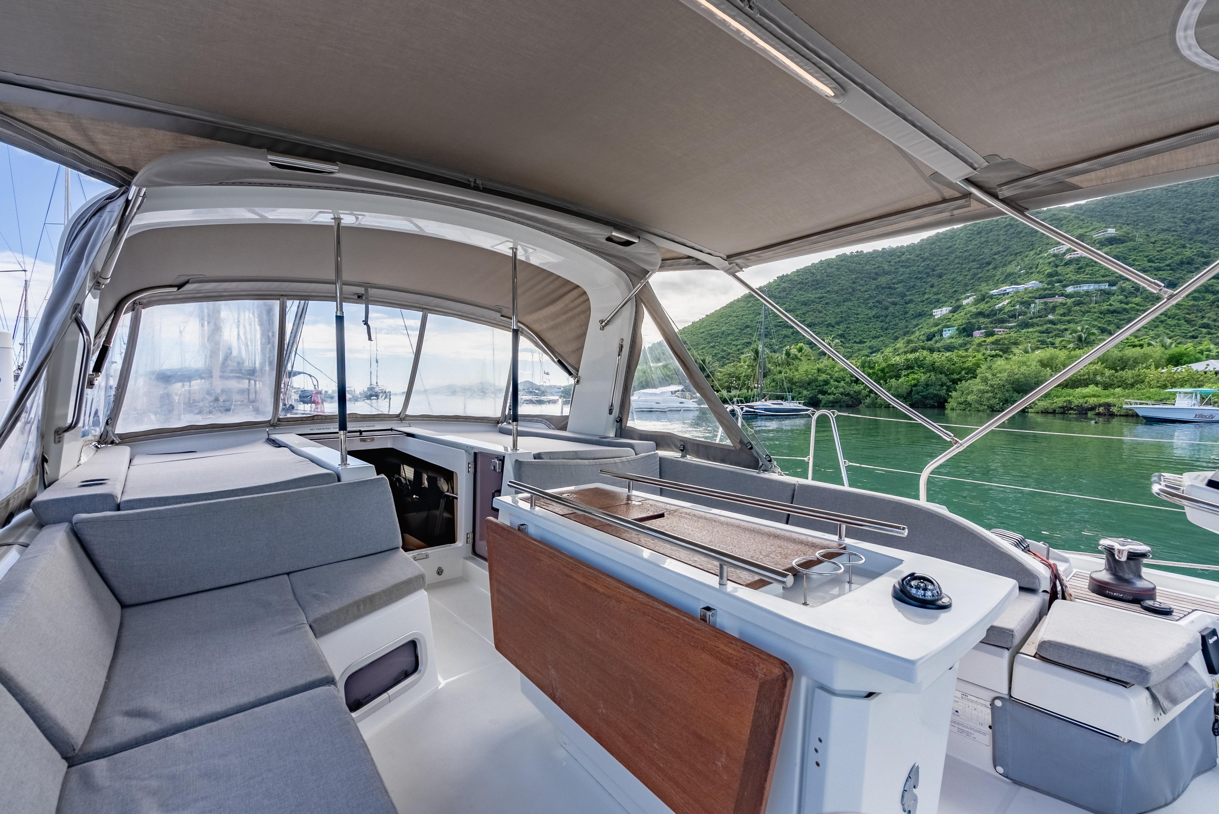 Yacht Photos Pics