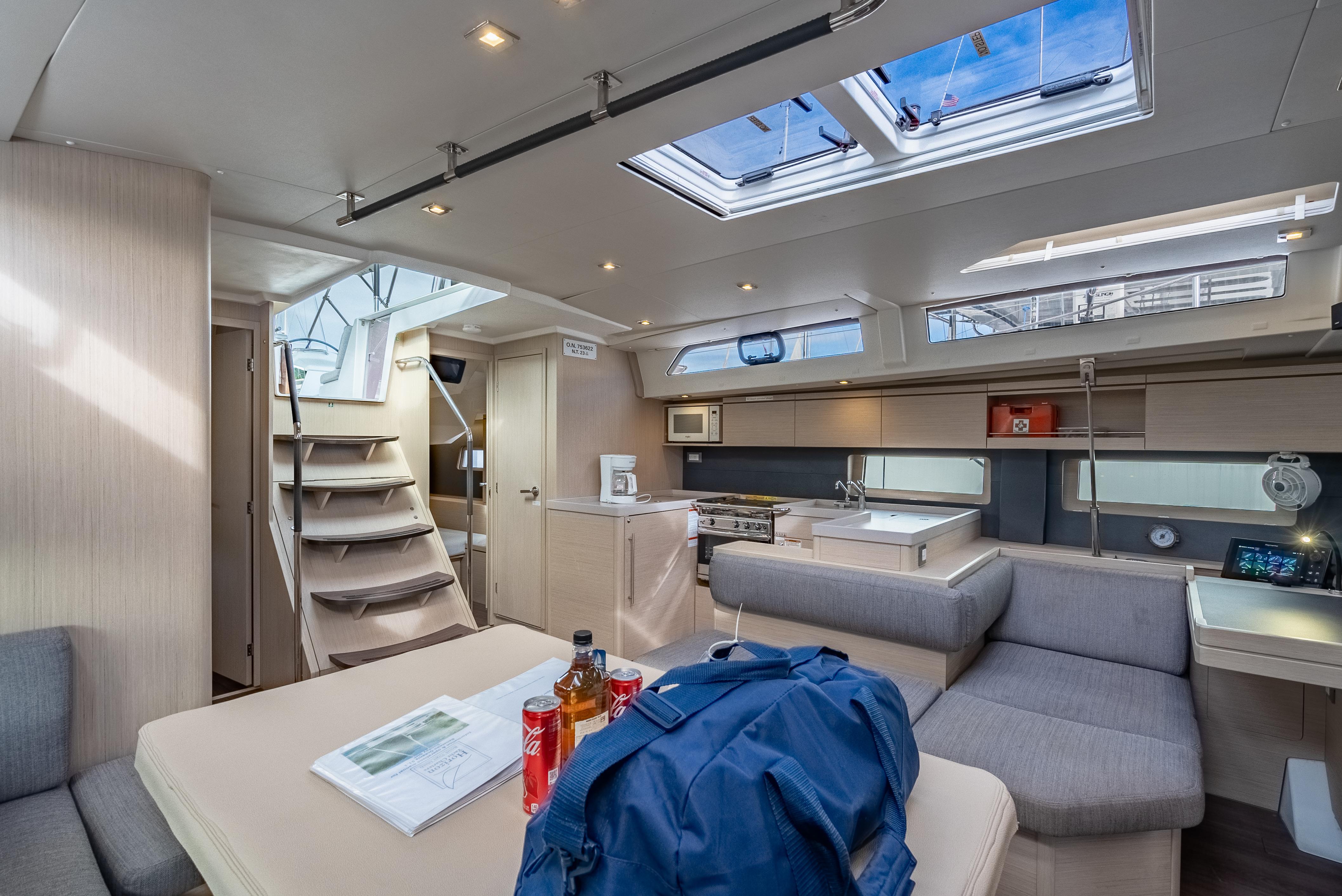 Yacht Photos Pics