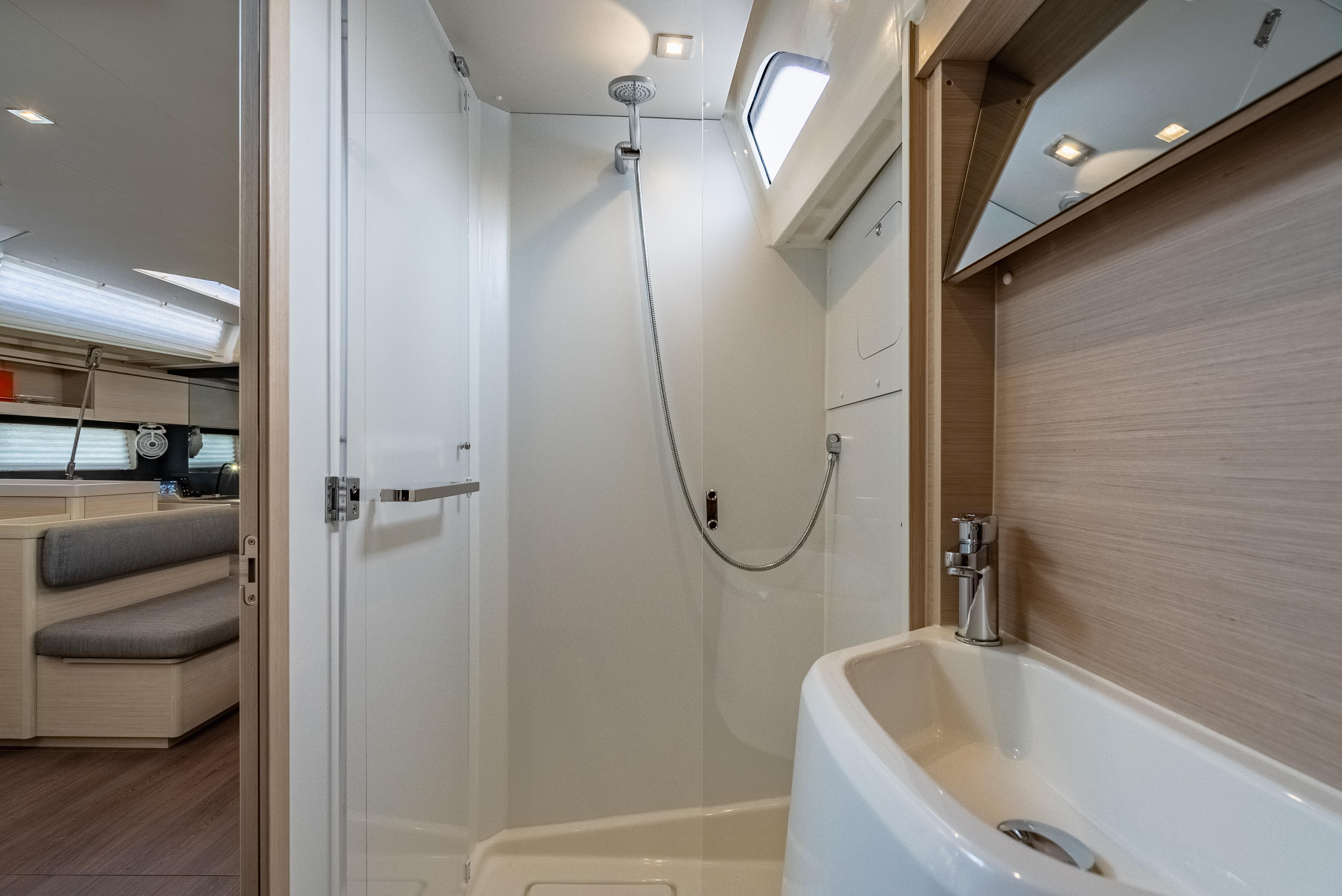 Yacht Photos Pics