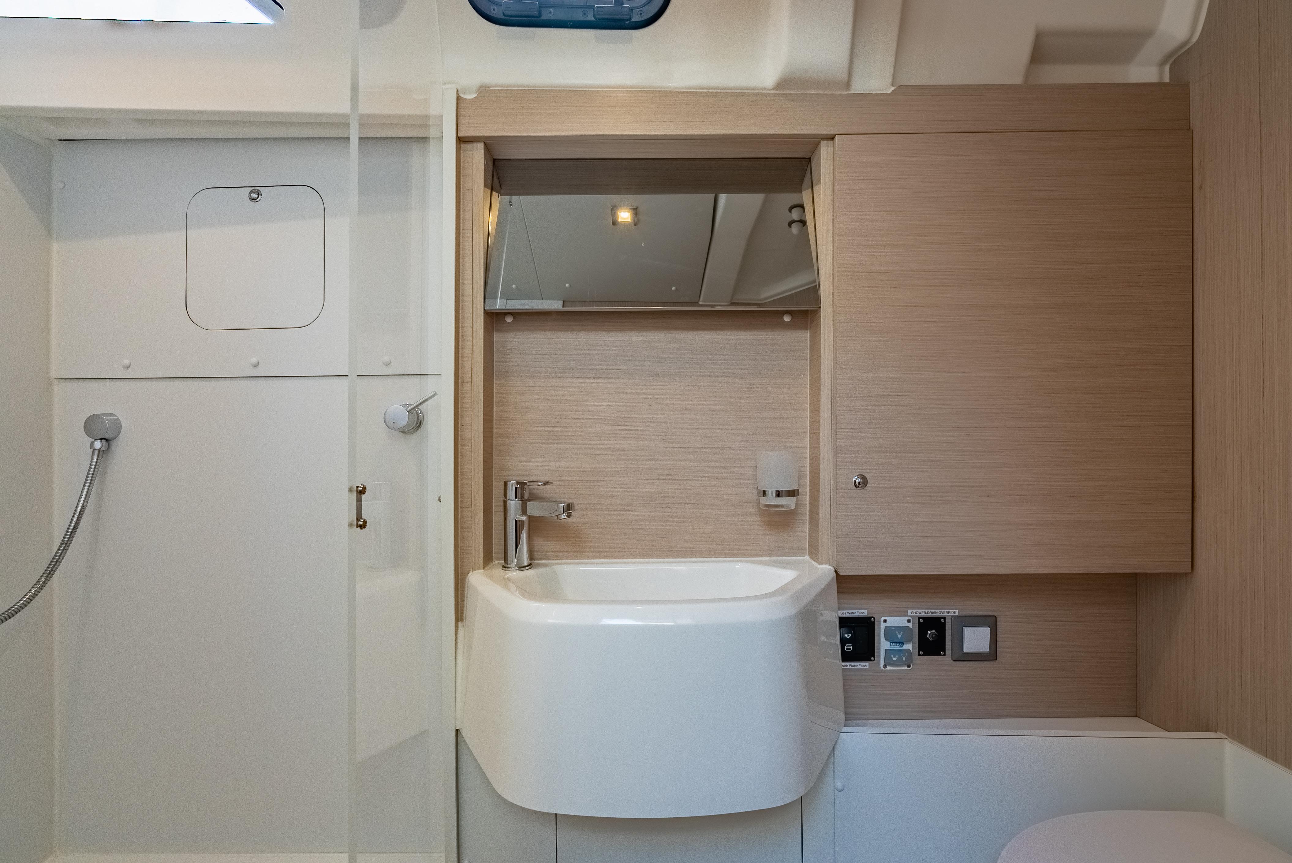 Yacht Photos Pics