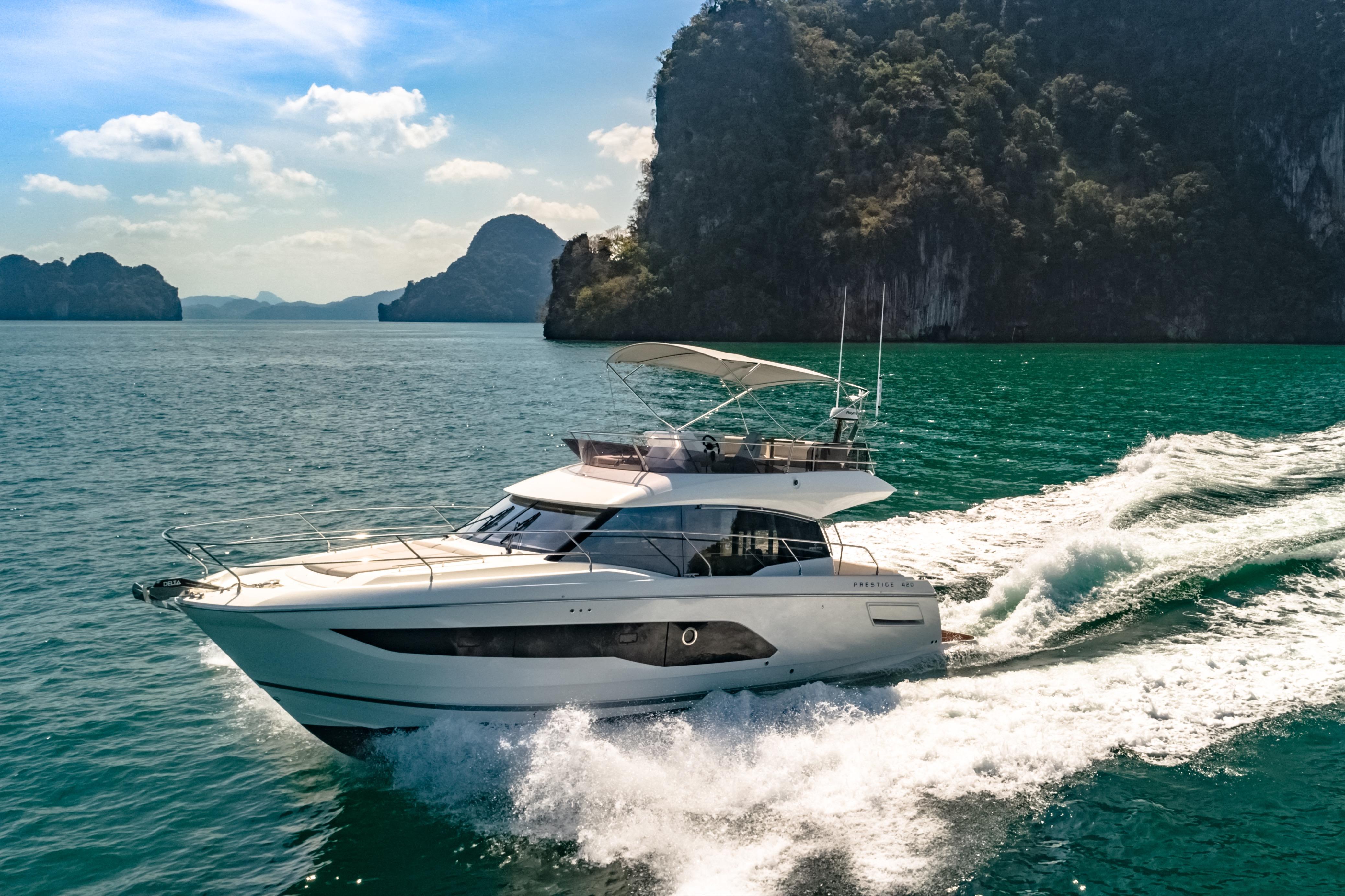 沛海馳 Prestige Yachts