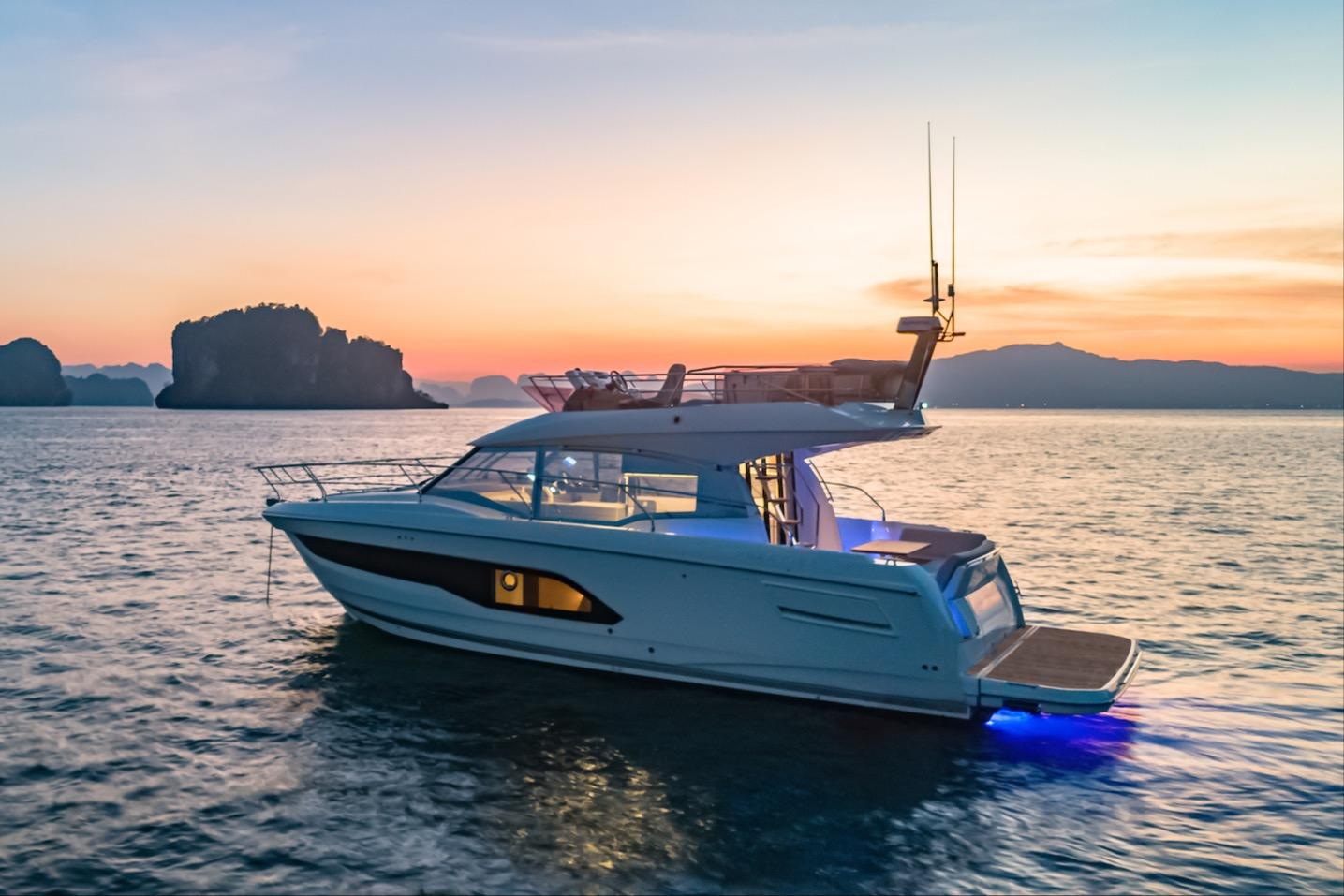 沛海馳 Prestige Yachts