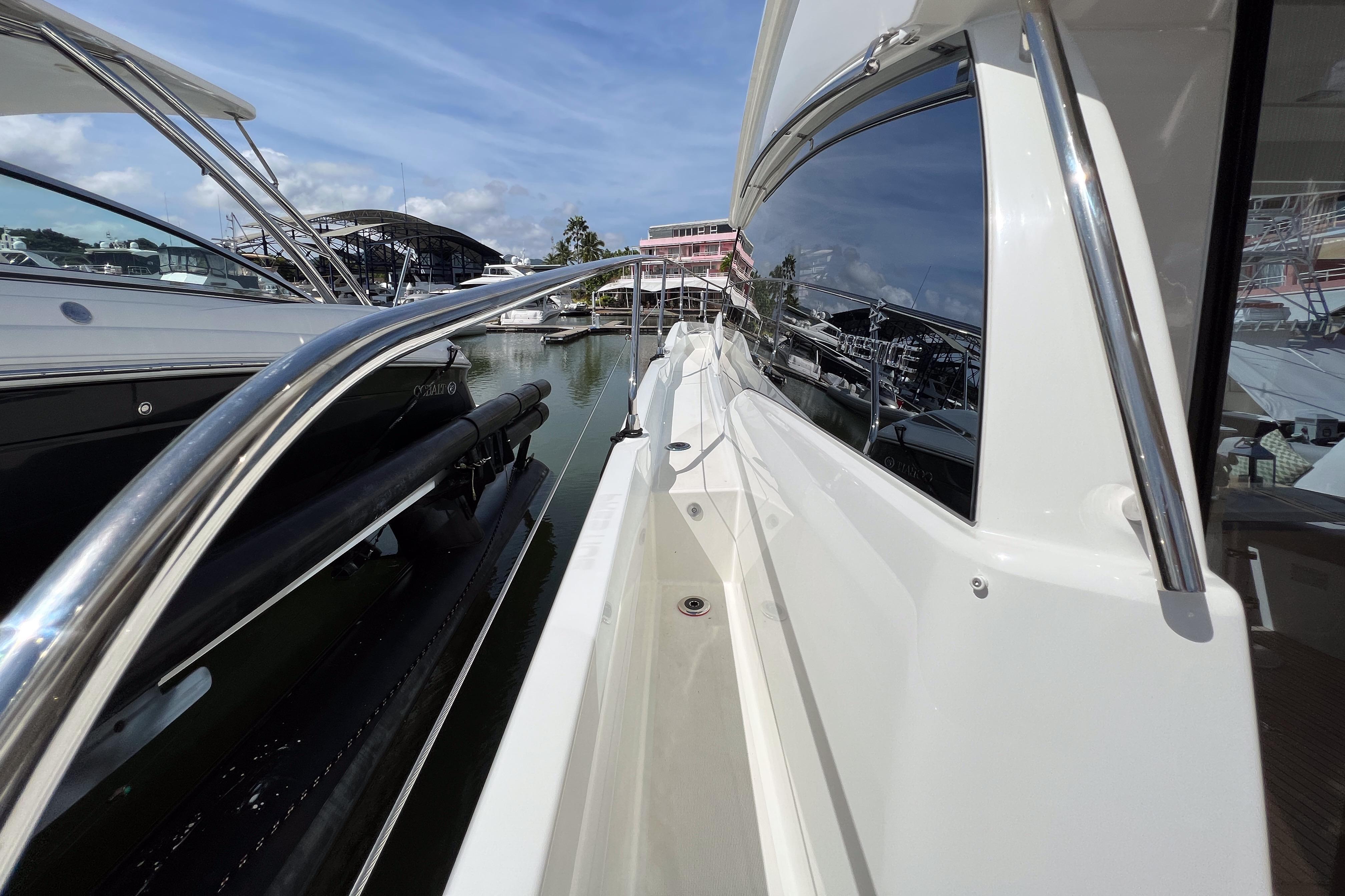 沛海馳 Prestige Yachts