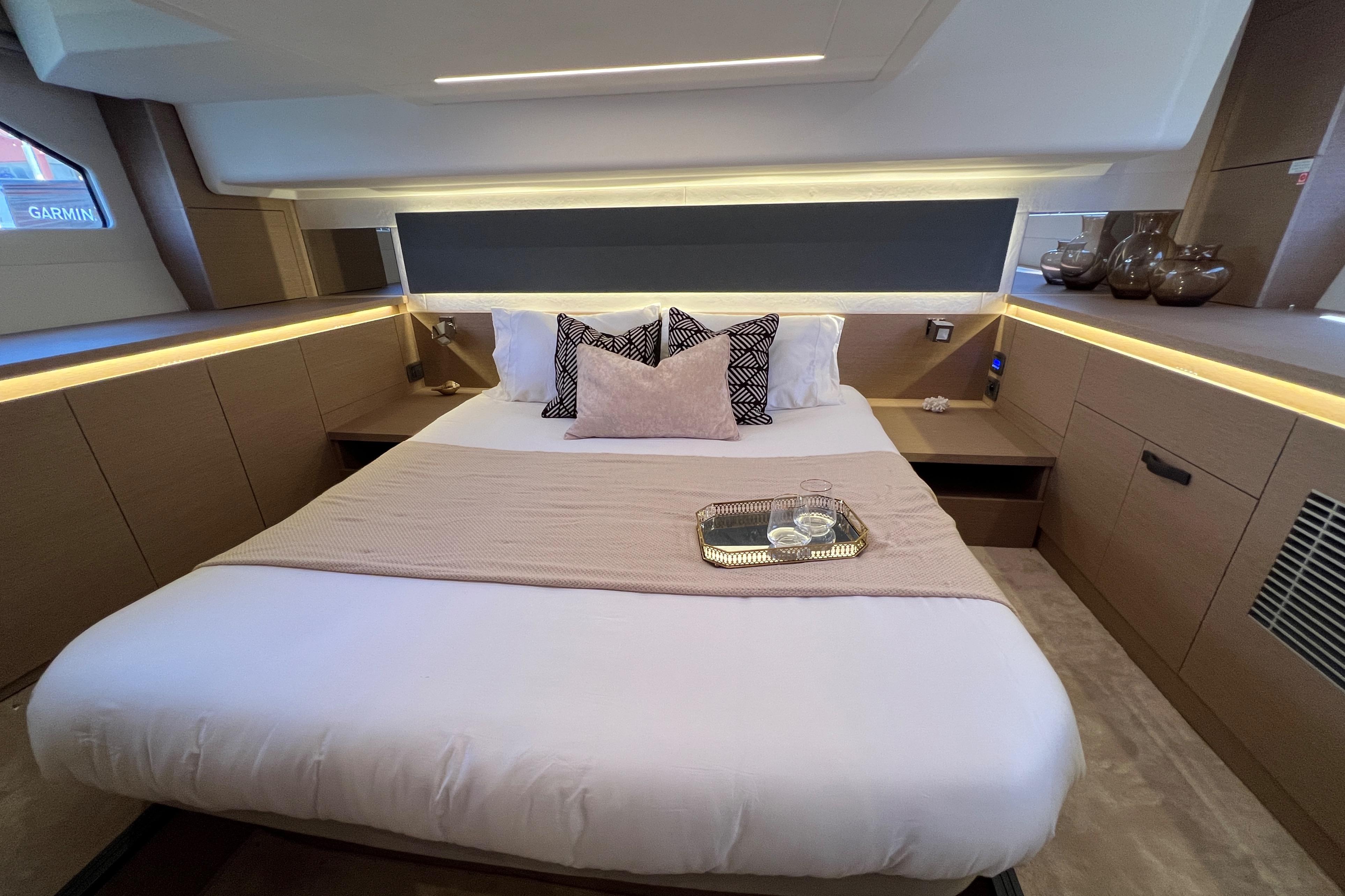 沛海馳 Prestige Yachts