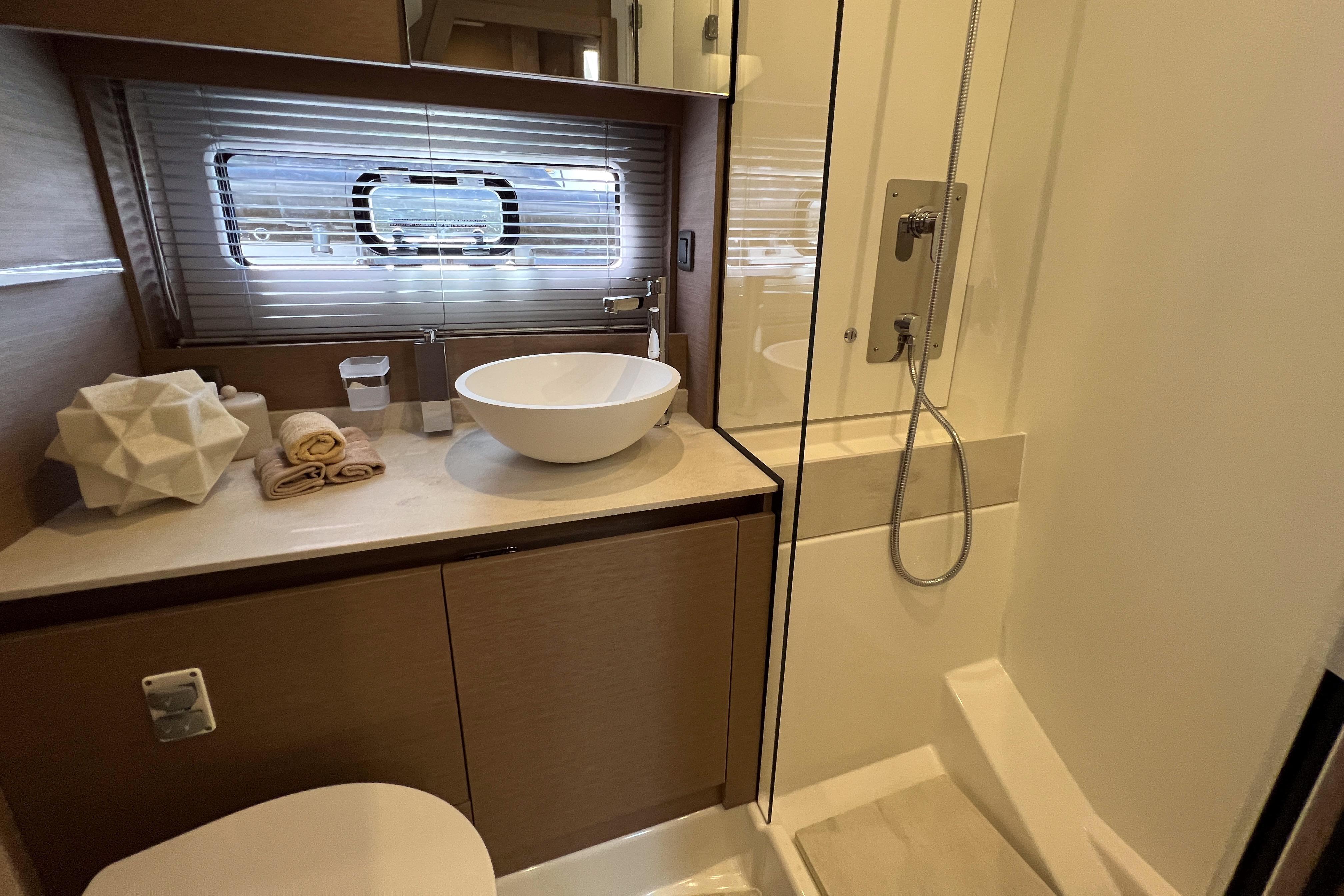 沛海馳 Prestige Yachts