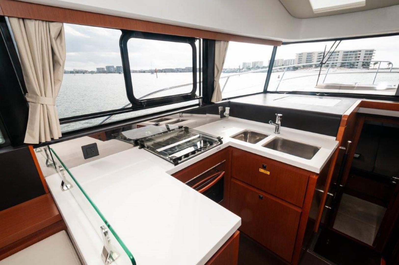 Dog House Yacht for Sale 43 Jeanneau Yachts Destin, FL Denison