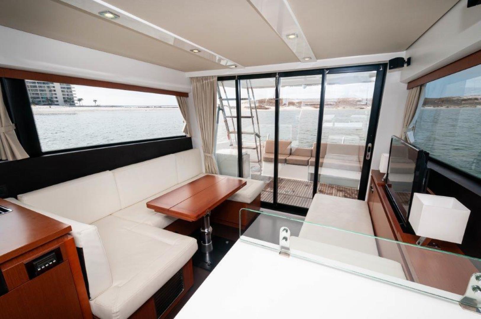 Dog House Yacht for Sale 43 Jeanneau Yachts Destin, FL Denison