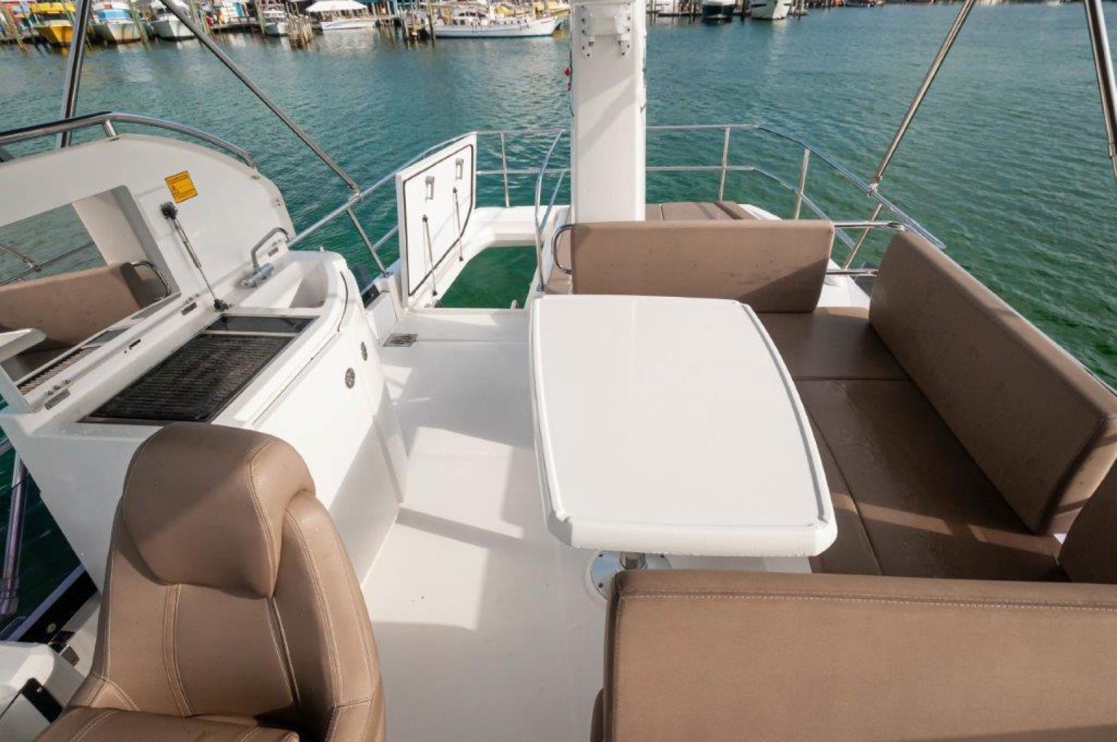 Dog House Yacht for Sale 43 Jeanneau Yachts Destin, FL Denison