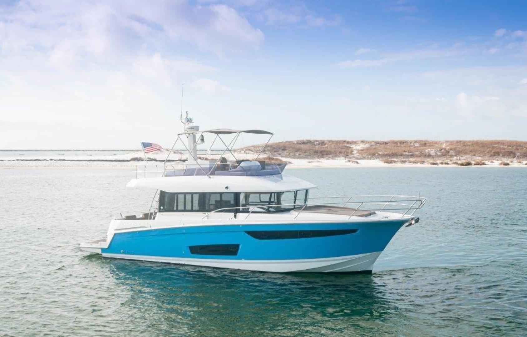 Dog House Yacht for Sale 43 Jeanneau Yachts Destin, FL Denison