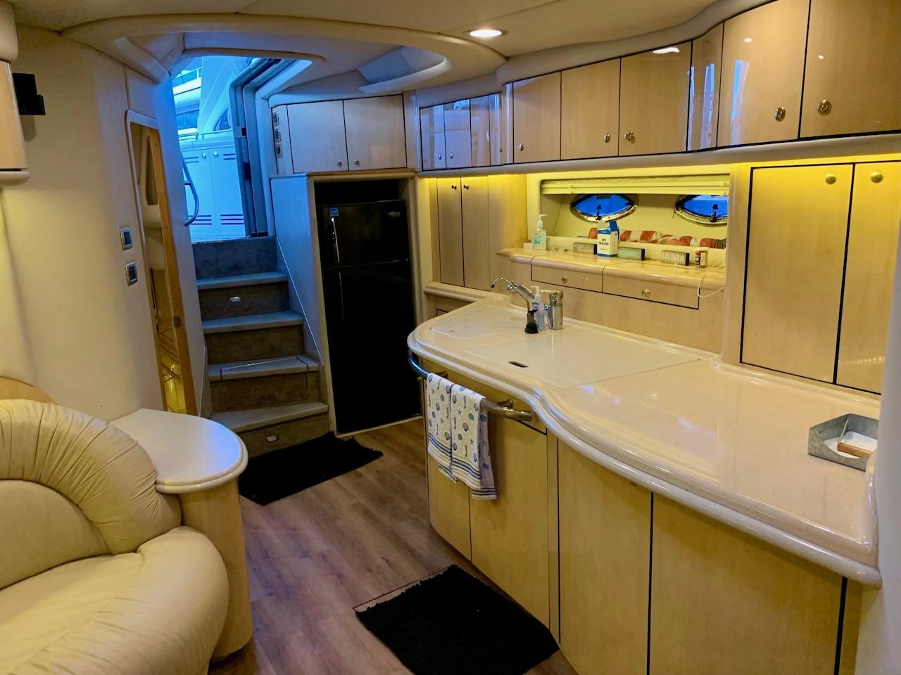 D&d Express II Yacht Photos Pics 