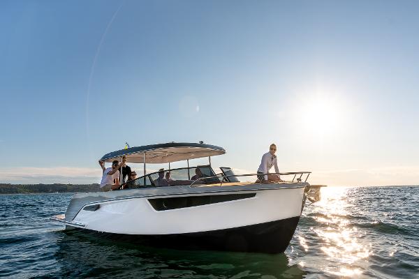 2025 Alfastreet 28 Cabin Motor