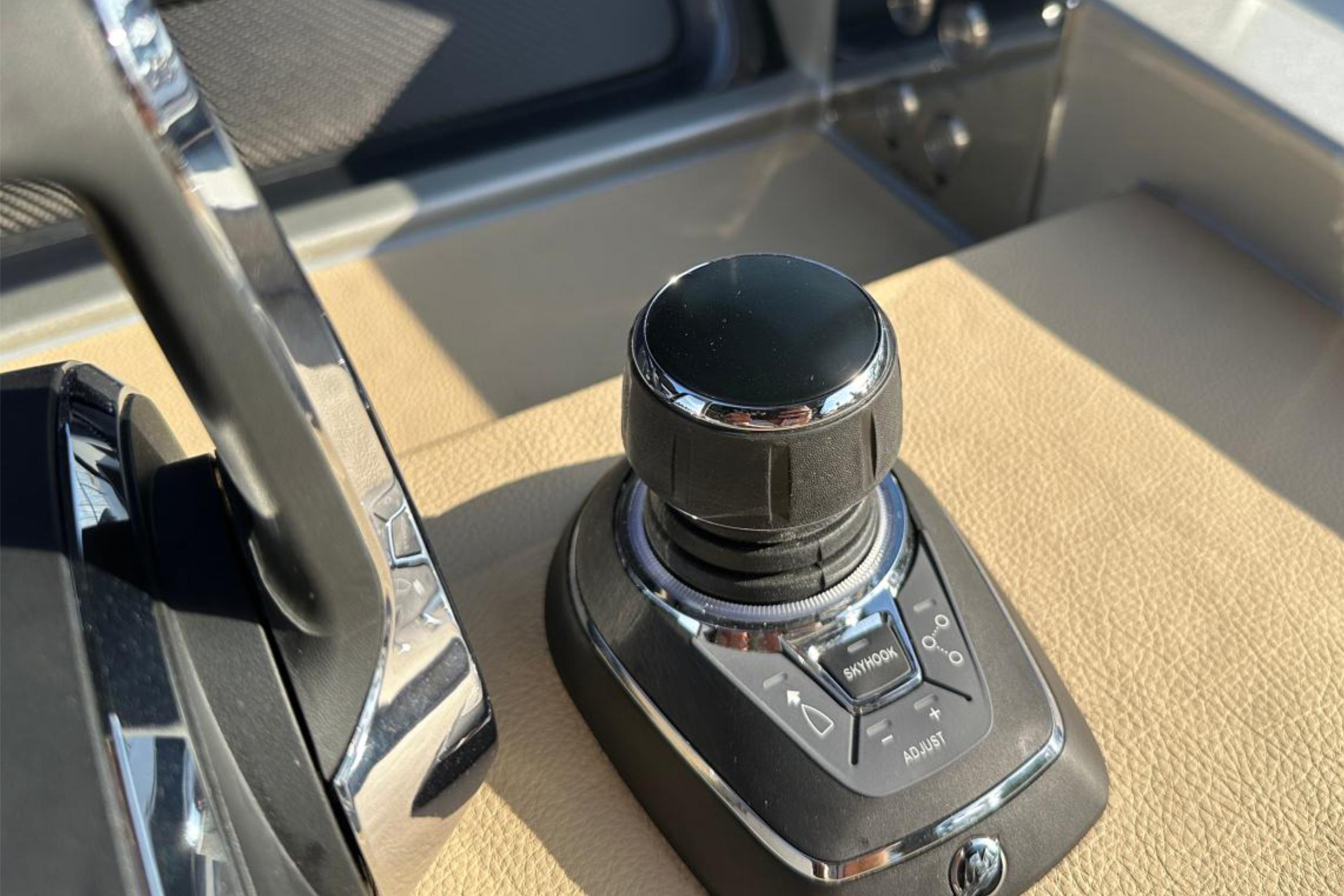 2025 Focus 3X large 7