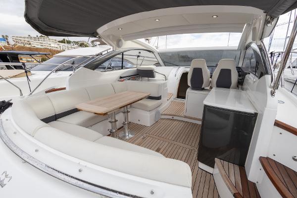 Princess Motor Yacht Sales - Used Princess V39