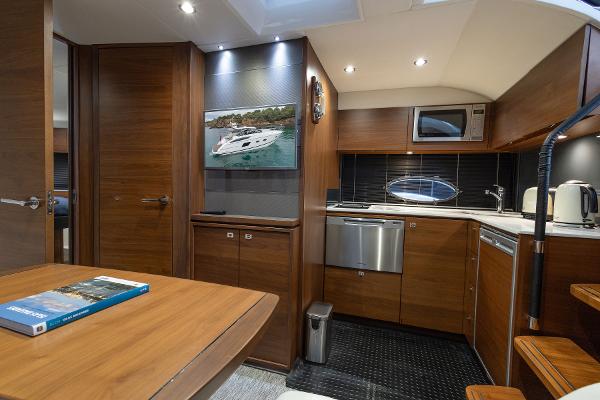 Princess Motor Yacht Sales - Used Princess V39