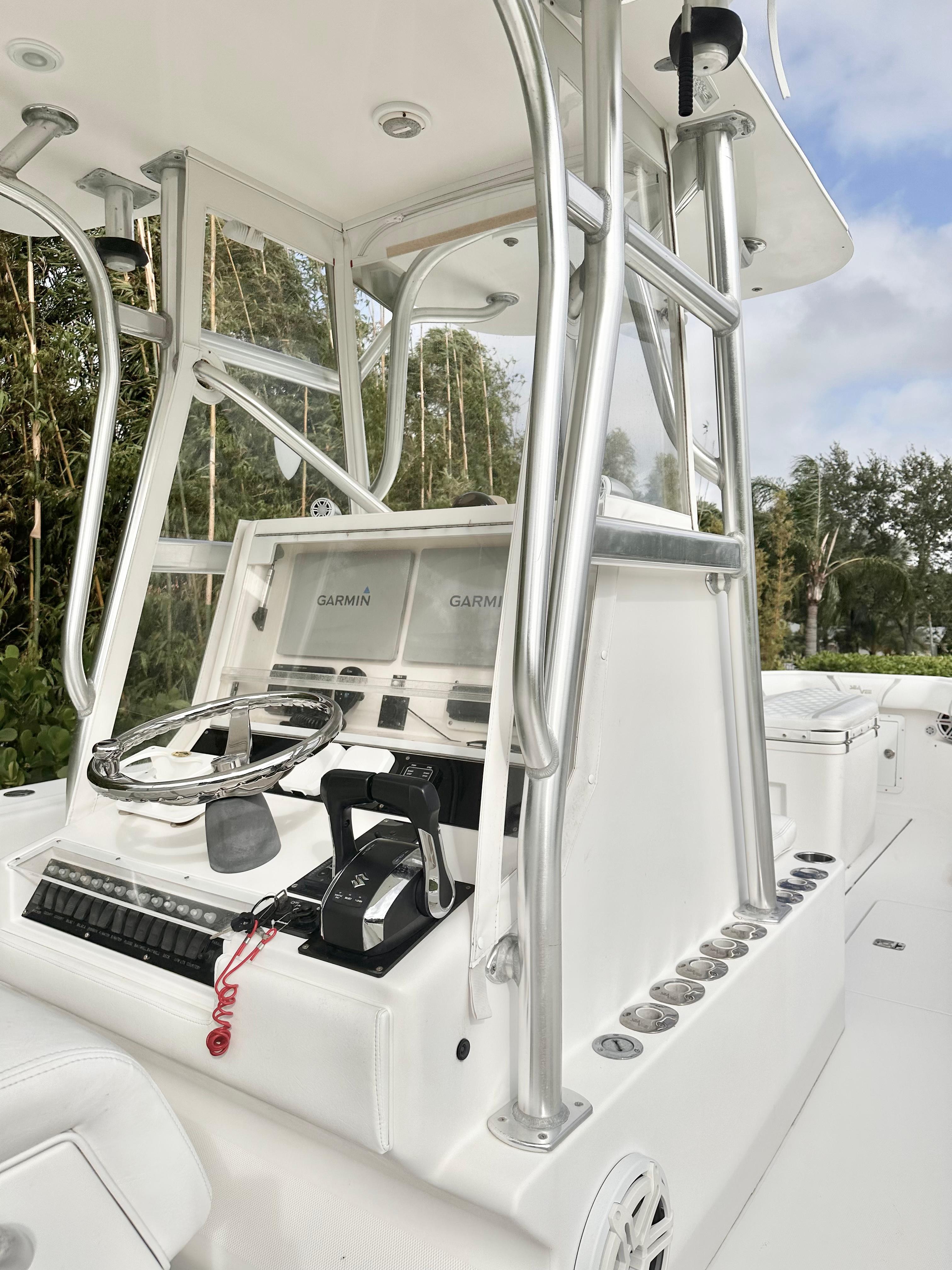 2007 SeaVee 320B - Image 6