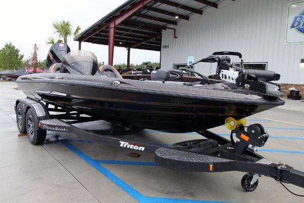 2020 Triton boat for sale, model of the boat is 18 TRX & Image # 1 of 21