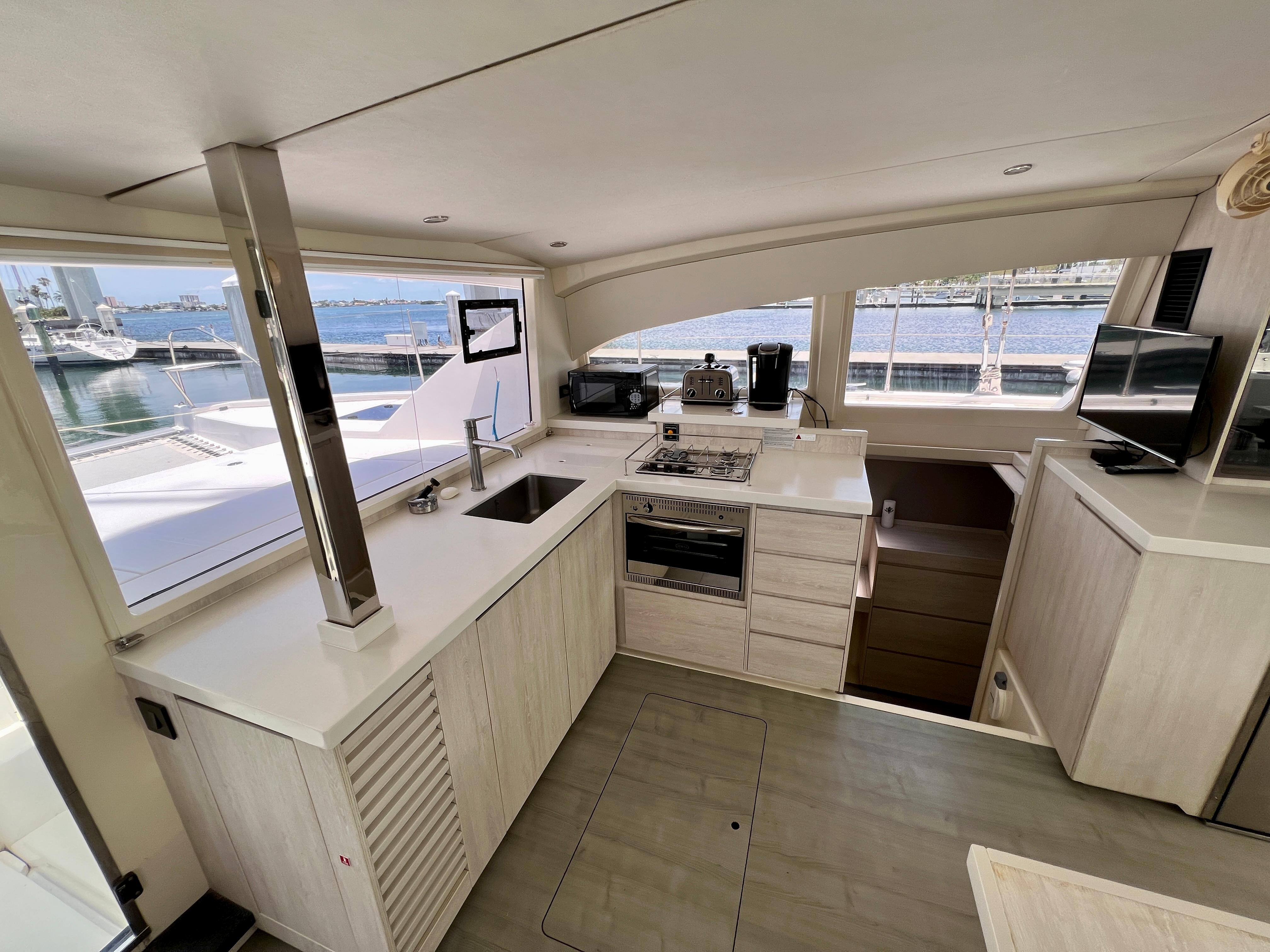 Leopard 40 Sailing Catamaran FreeBird for sale | Leopard Brokerage