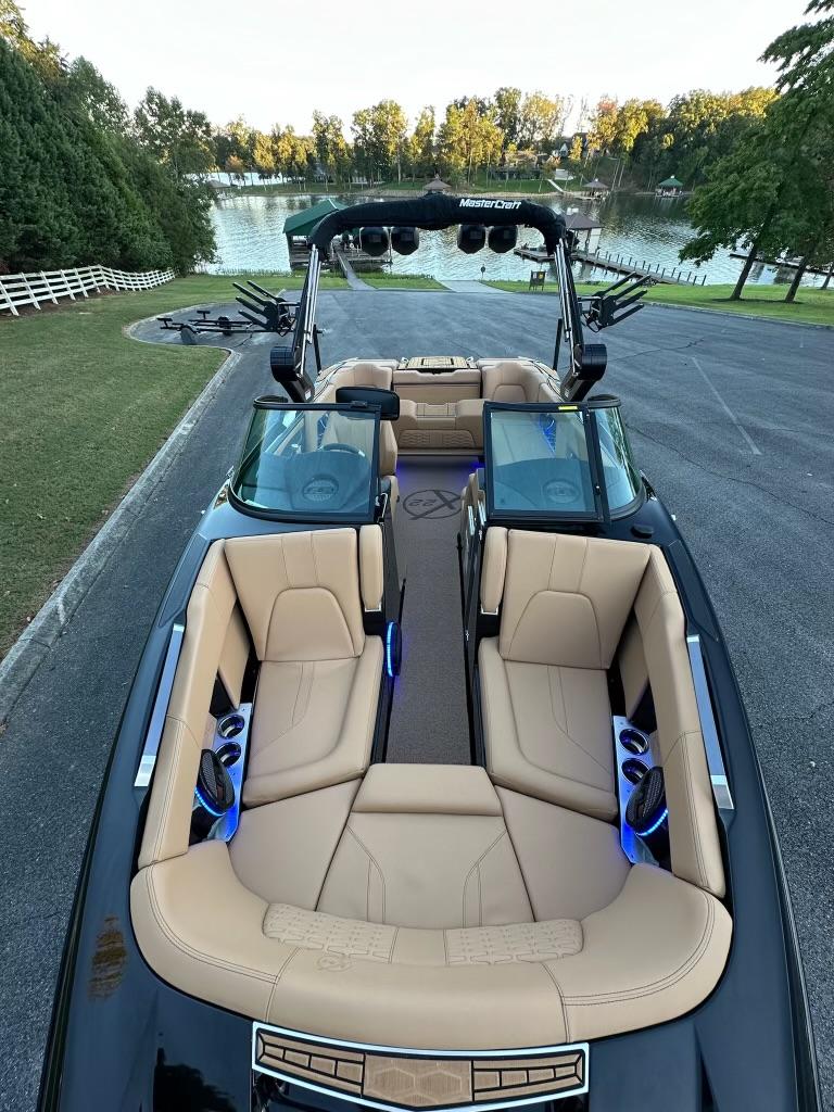 2024 MasterCraft X22