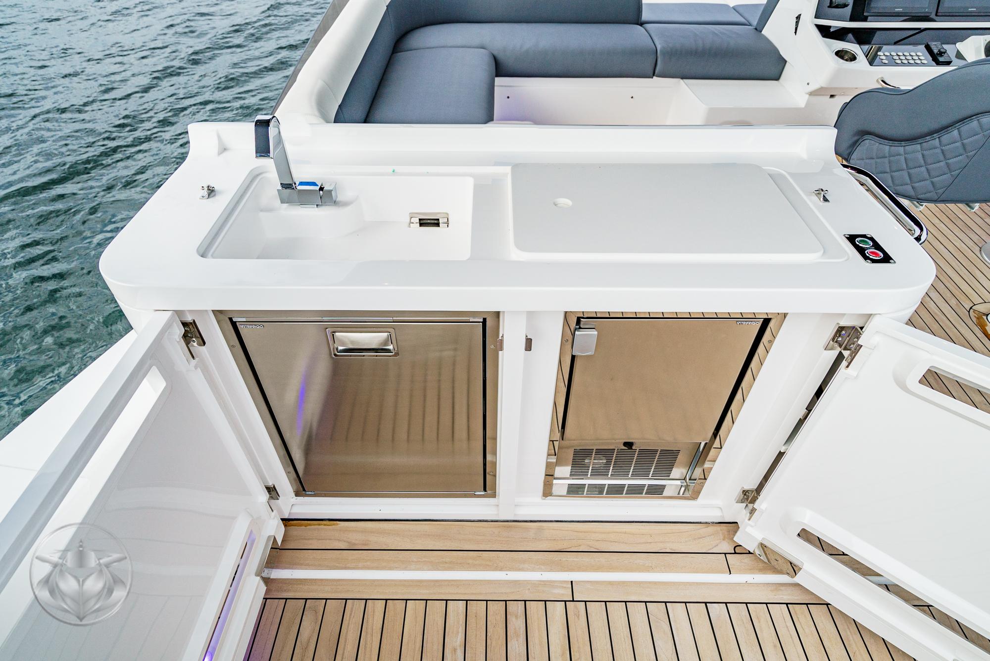 2024 Sunseeker Manhattan 55 #SS397-24 inventory image at Sun Country Yachts, San Diego Marriott Marquis 2024 Sunseeker Manhattan 55 #SS397-24 inventory image at Sun Country Yachts, San Diego Marriott Marquis