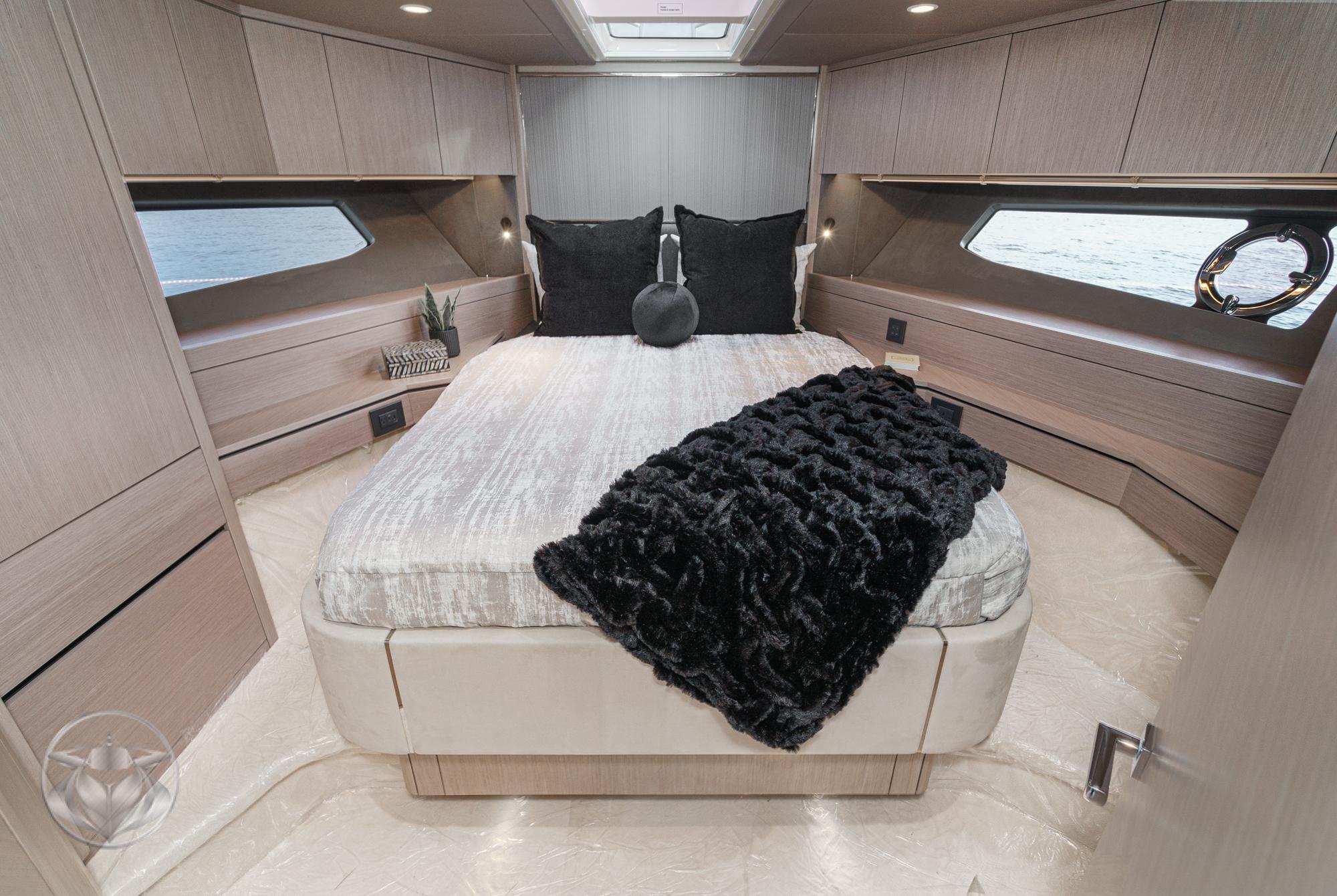 2024 Sunseeker Manhattan 55 #SS397-24 inventory image at Sun Country Yachts, San Diego Marriott Marquis 2024 Sunseeker Manhattan 55 #SS397-24 inventory image at Sun Country Yachts, San Diego Marriott Marquis