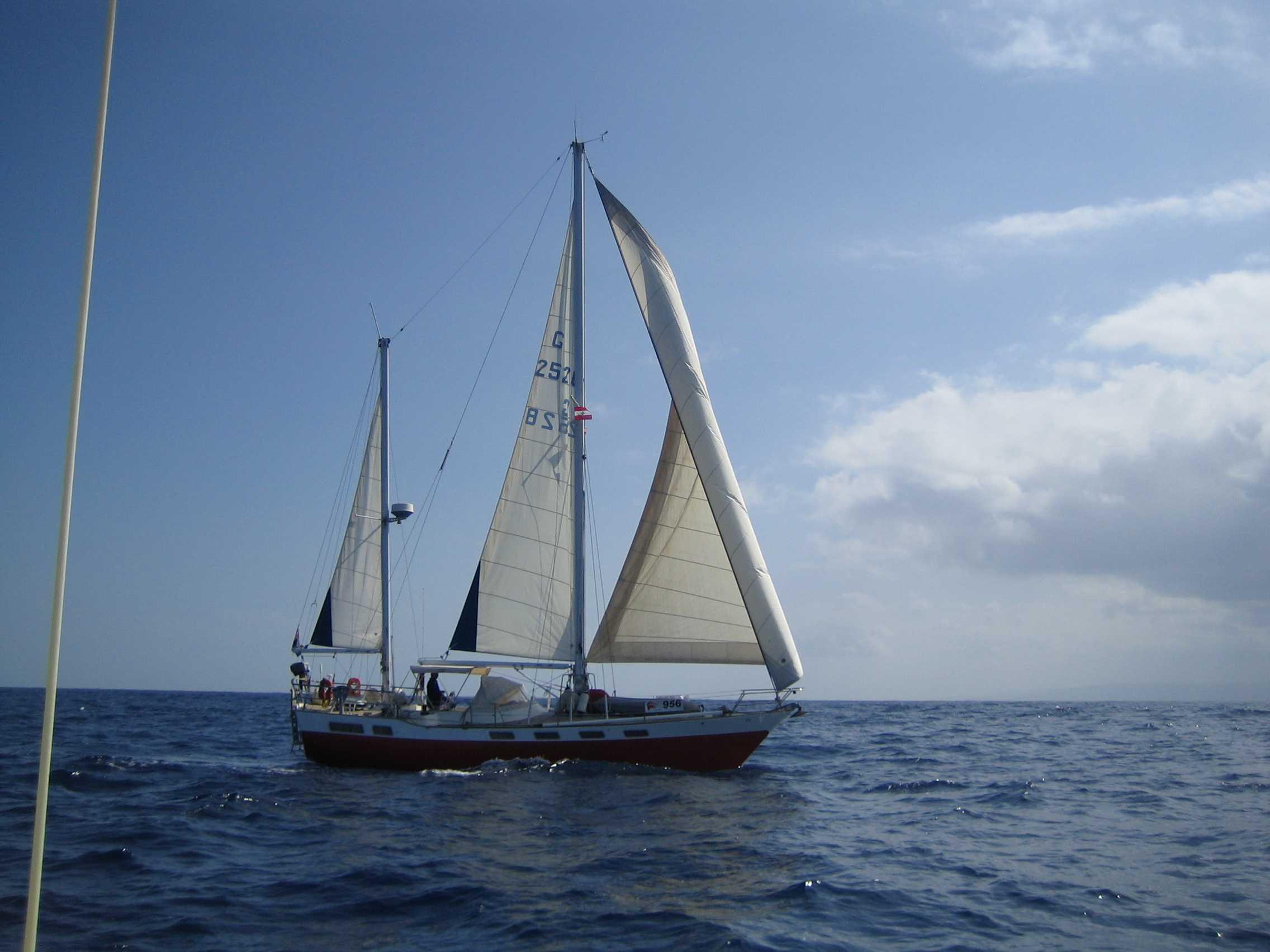 yacht-image