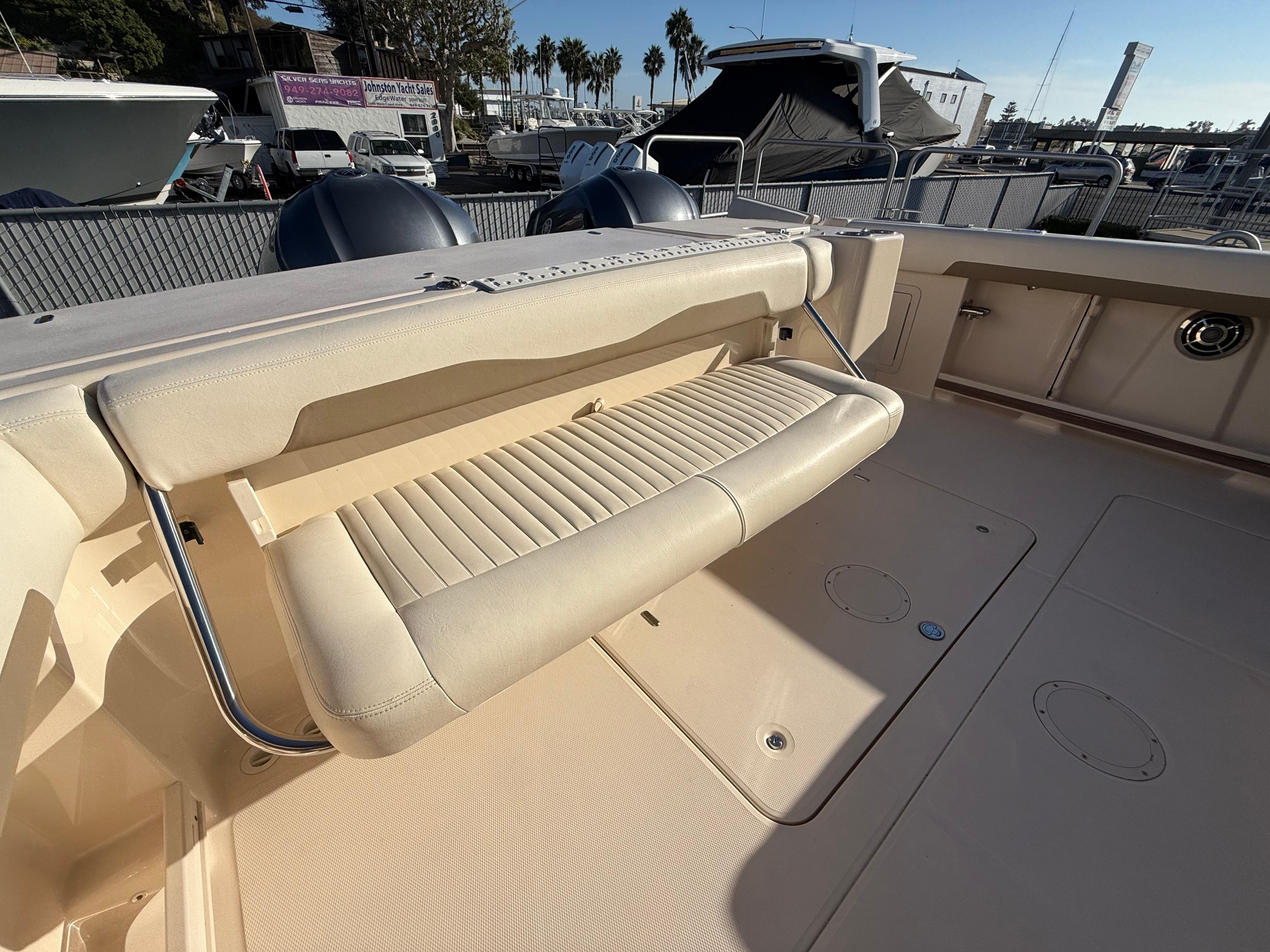 2013 Grady-White Freedom 335 #T418H inventory image at Sun Country Marine Group, Newport Beach 2013 Grady-White Freedom 335 #T418H inventory image at Sun Country Marine Group, Newport Beach