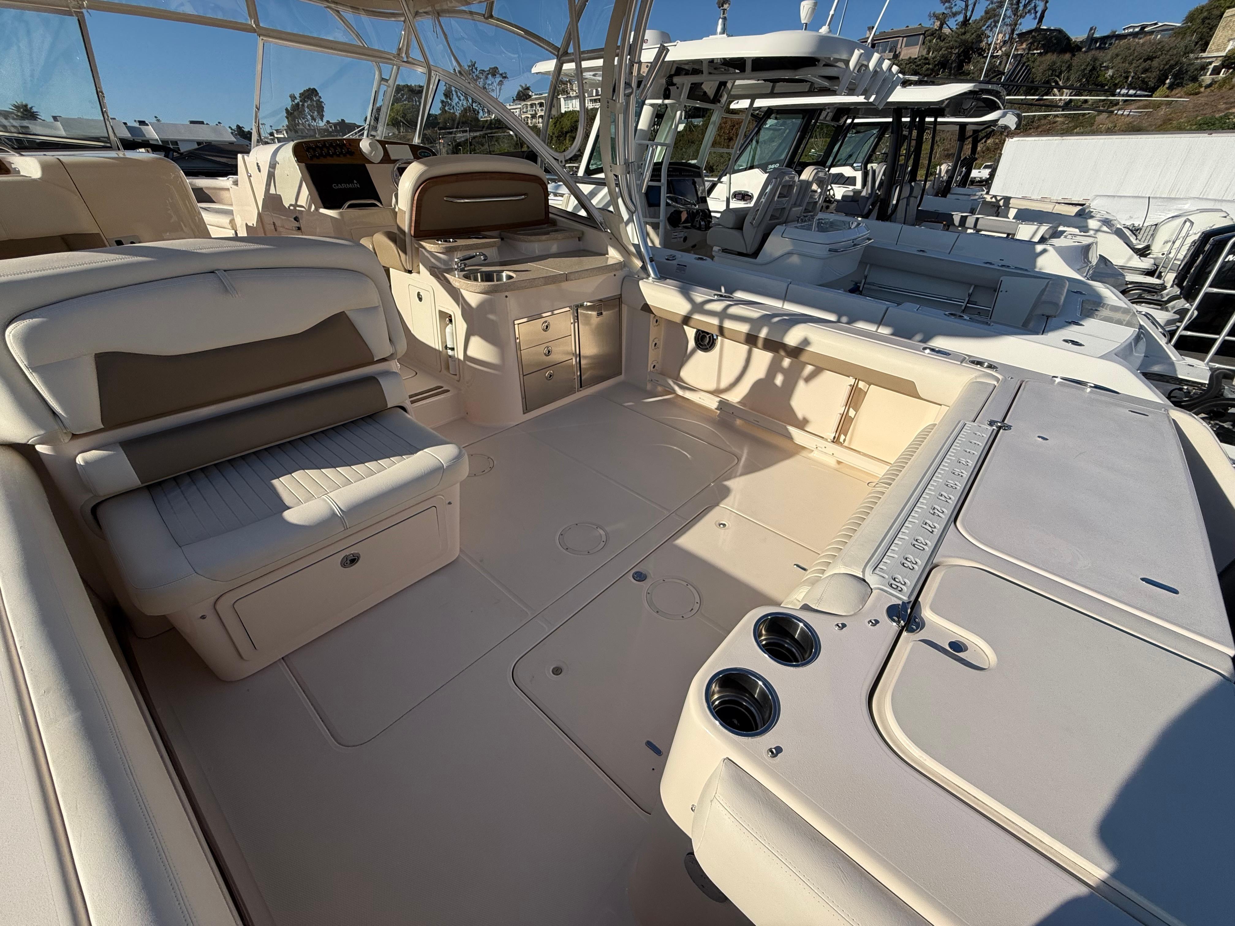 2013 Grady-White Freedom 335 #T418H inventory image at Sun Country Marine Group, Newport Beach 2013 Grady-White Freedom 335 #T418H inventory image at Sun Country Marine Group, Newport Beach