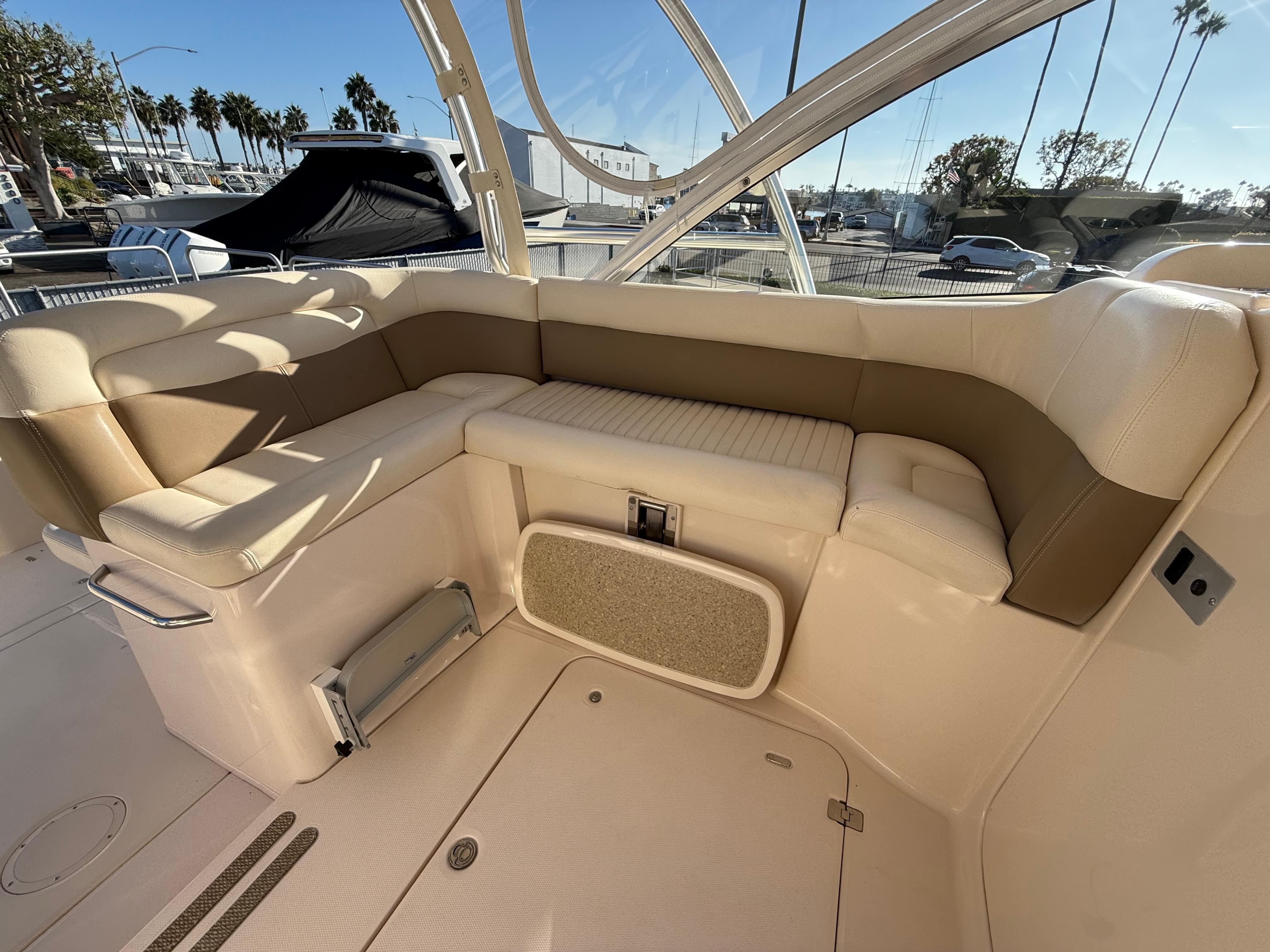 2013 Grady-White Freedom 335 #T418H inventory image at Sun Country Marine Group, Newport Beach 2013 Grady-White Freedom 335 #T418H inventory image at Sun Country Marine Group, Newport Beach
