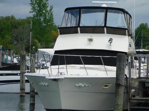 41' Viking, Listing Number 100913188, Image No. 4