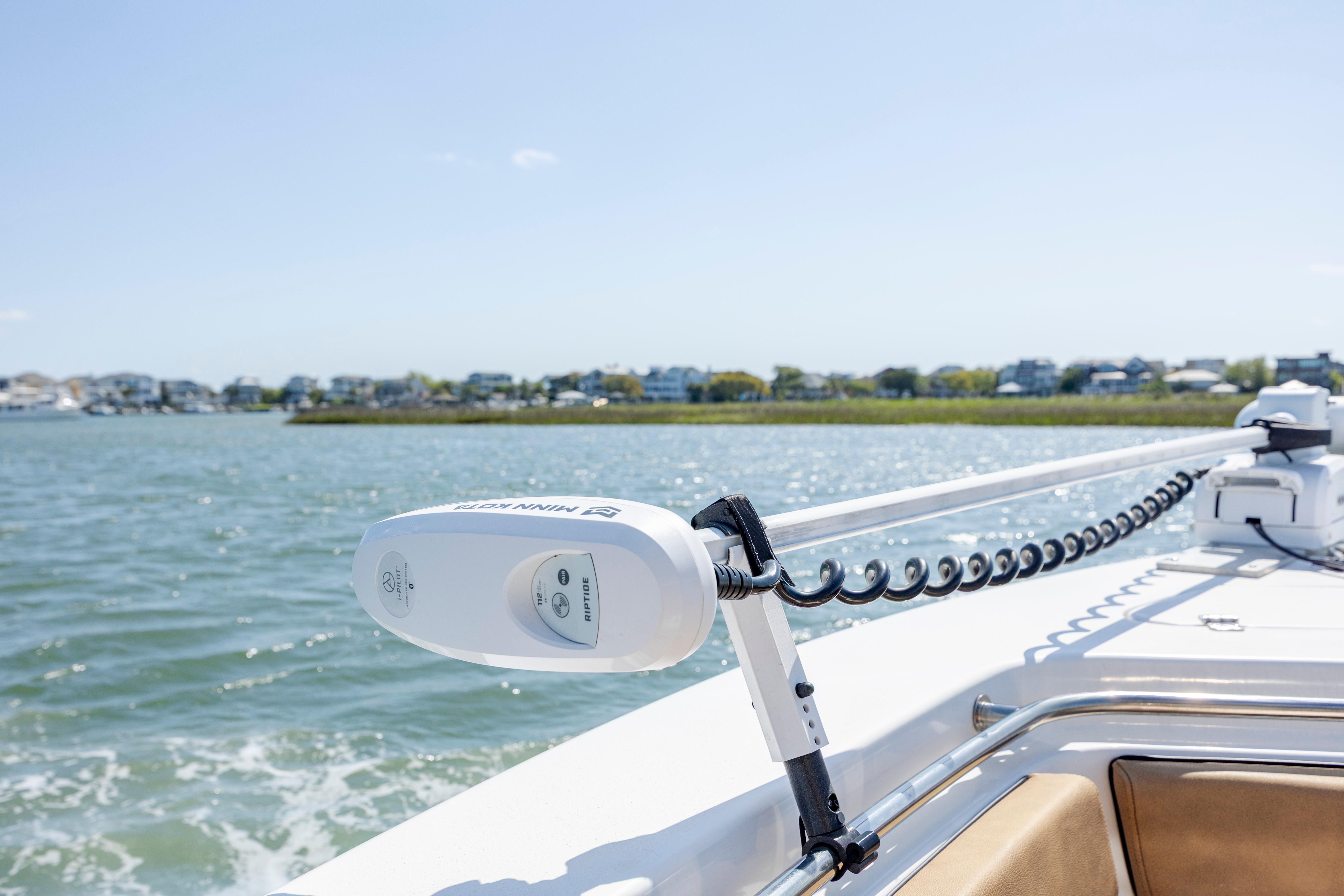2022-sea-pro-219-center-console-power-9743259-20250410094426014-1_XLARGE