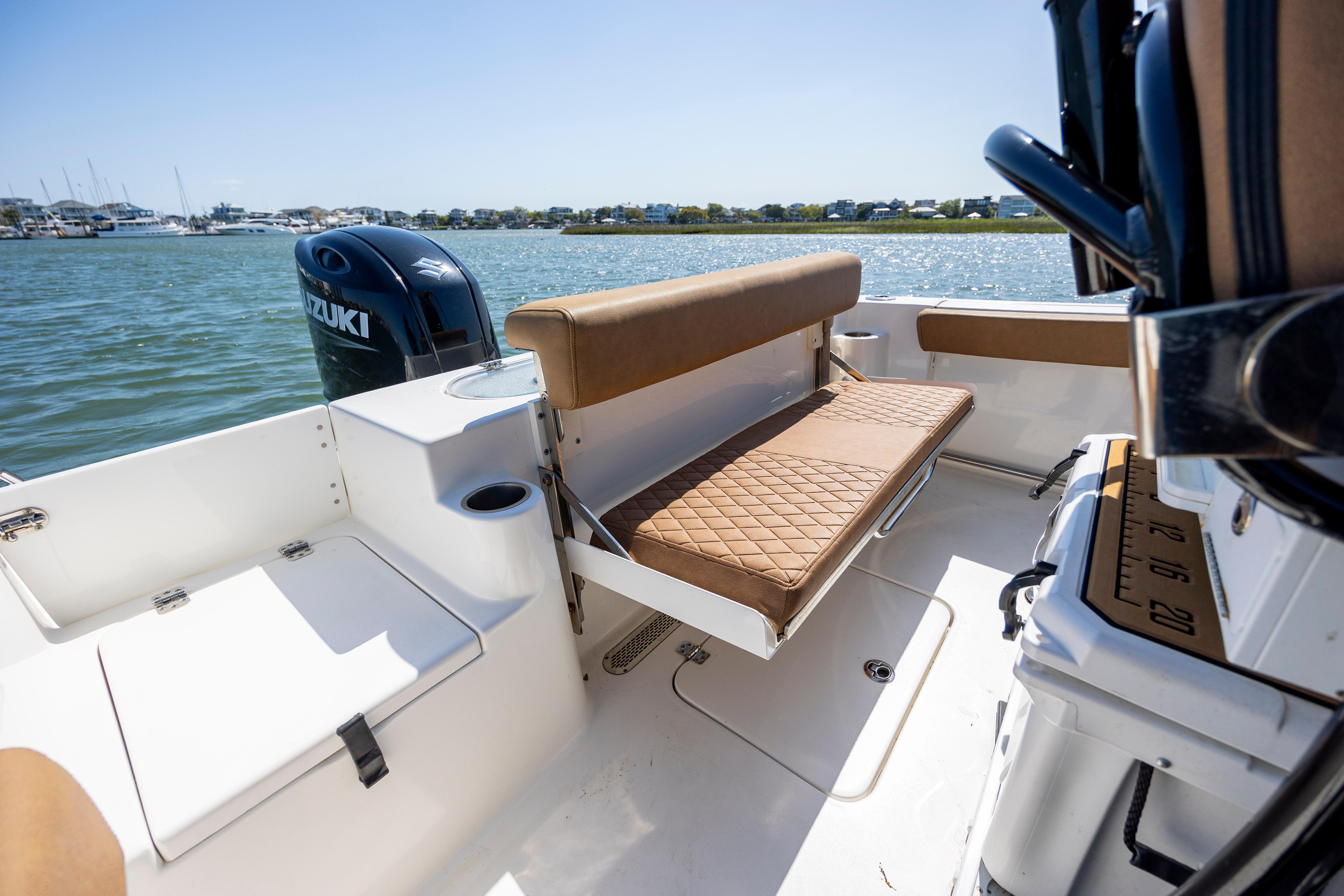 2022-sea-pro-219-center-console-power-9743259-20250410094445864-1_XLARGE