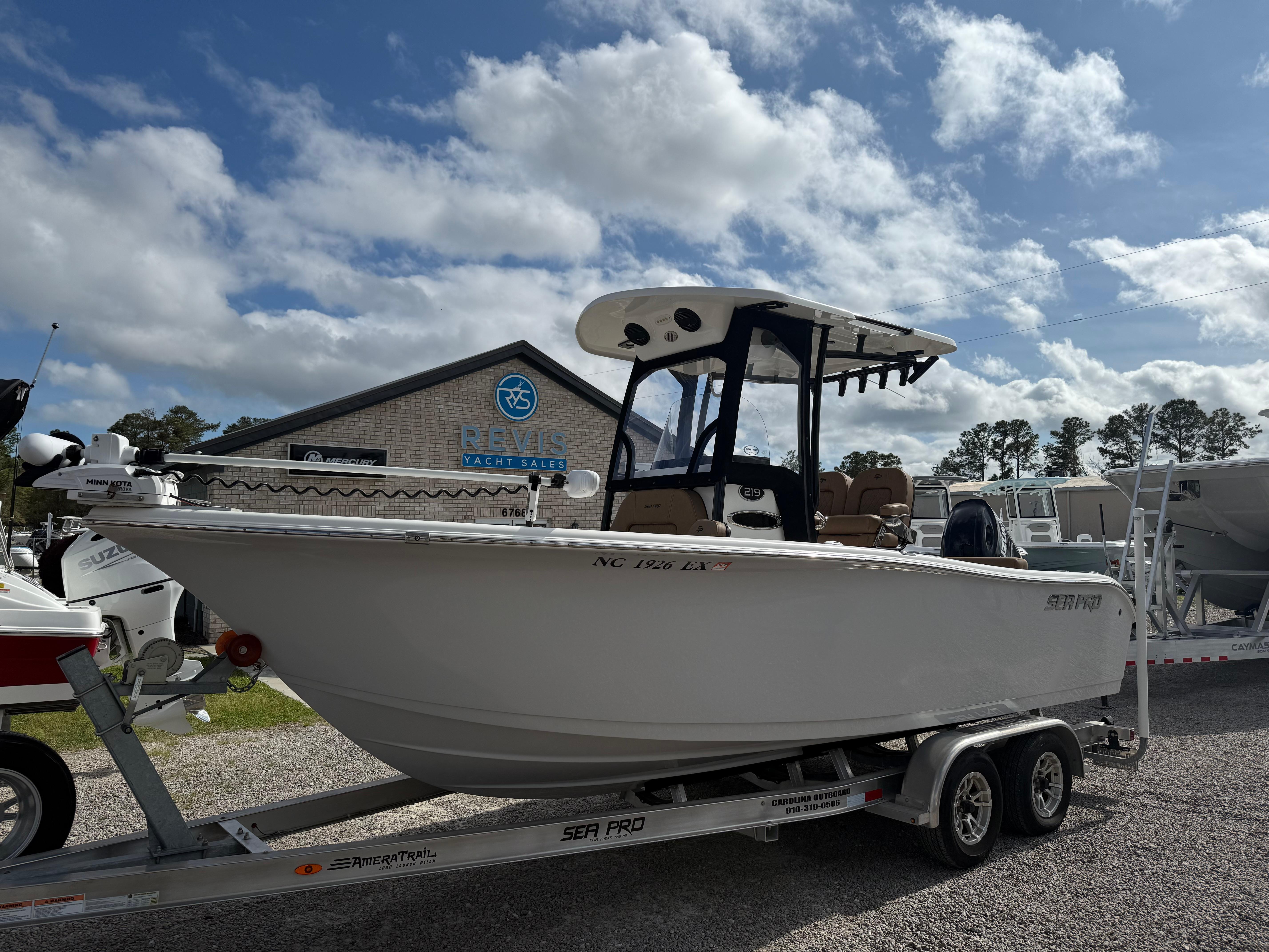 2022-sea-pro-219-center-console-power-9743259-20250410094530641-1_XLARGE