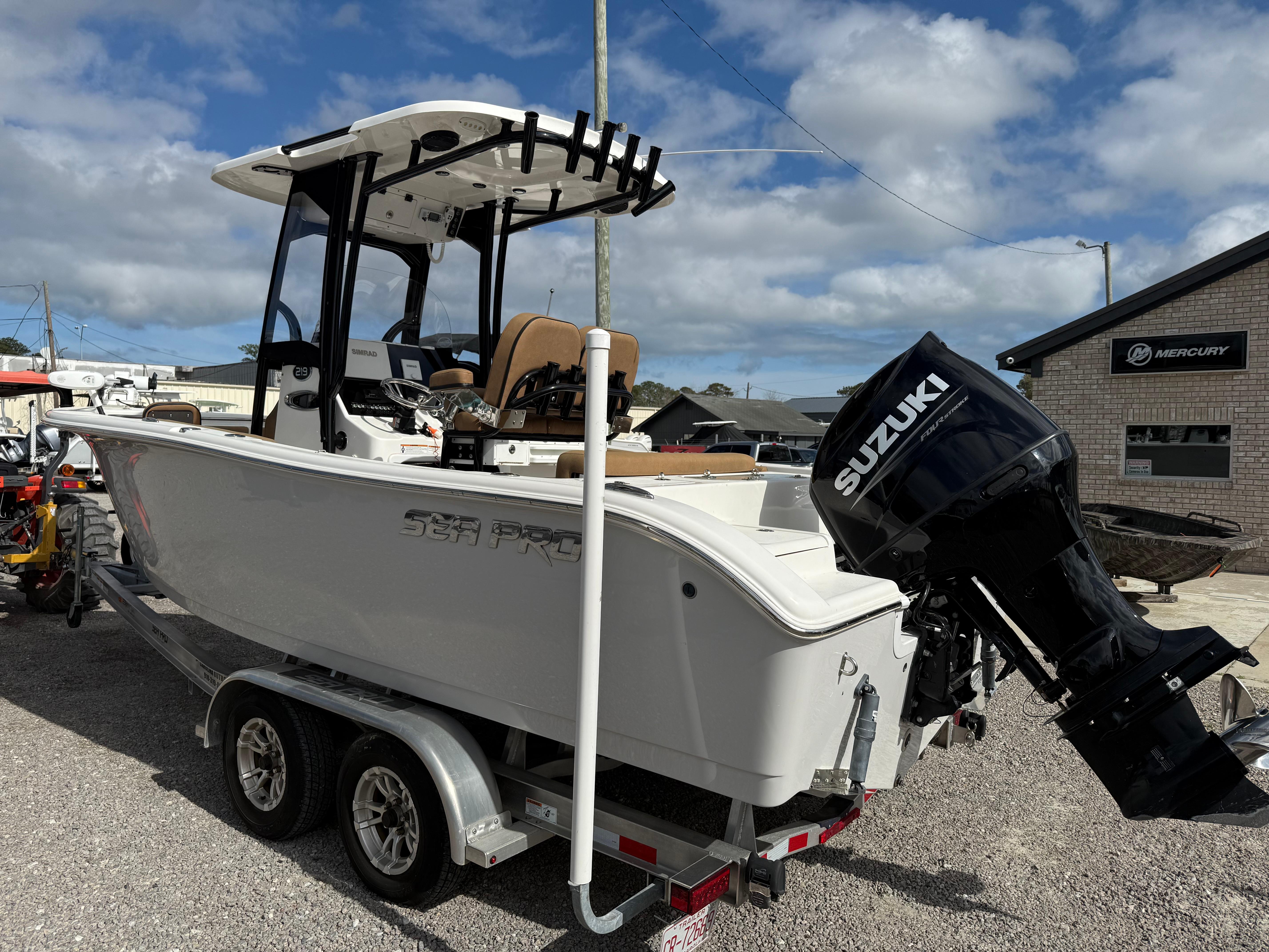 2022-sea-pro-219-center-console-power-9743259-20250410094536951-1_XLARGE