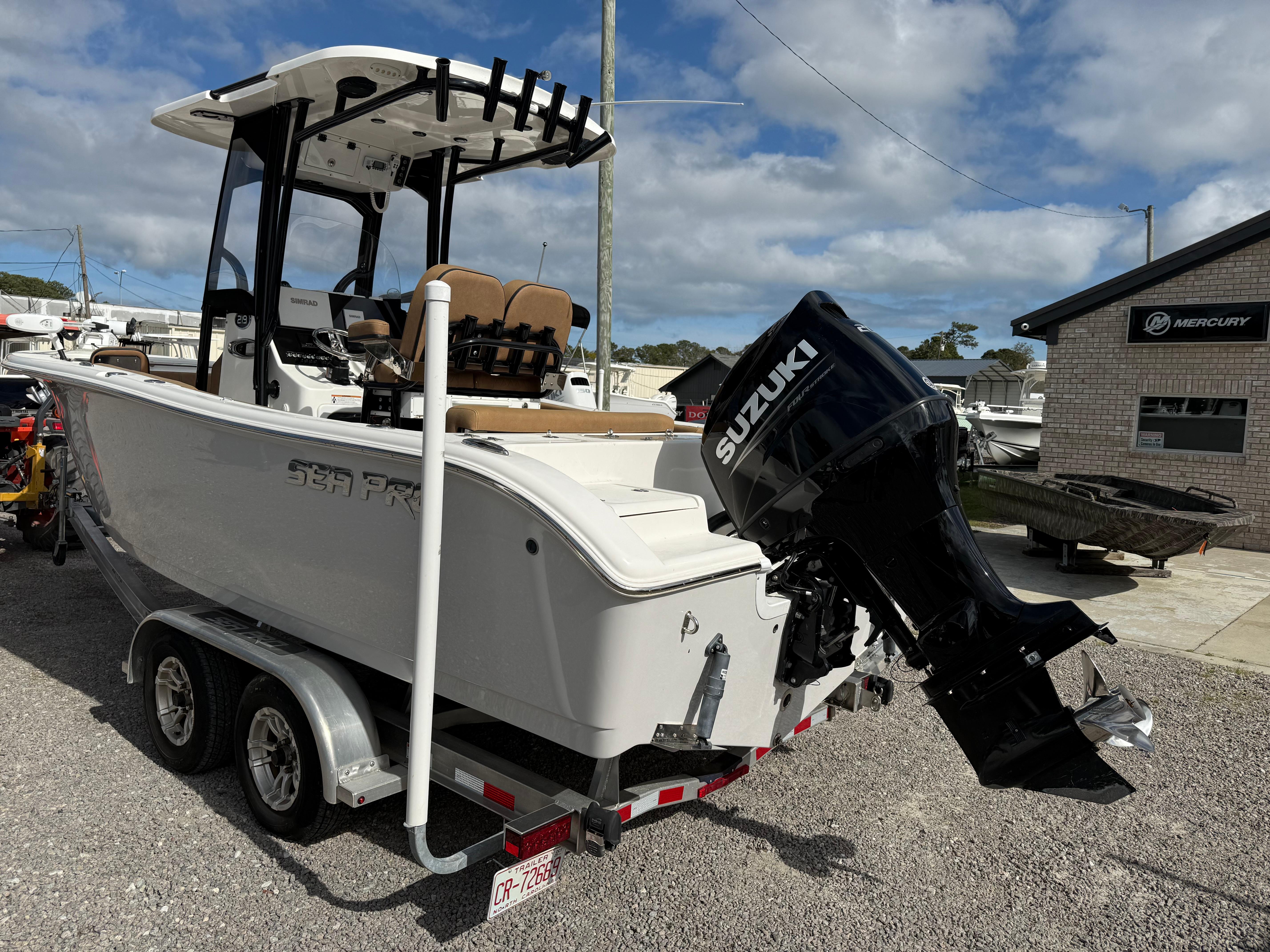 2022-sea-pro-219-center-console-power-9743259-20250410094544258-1_XLARGE