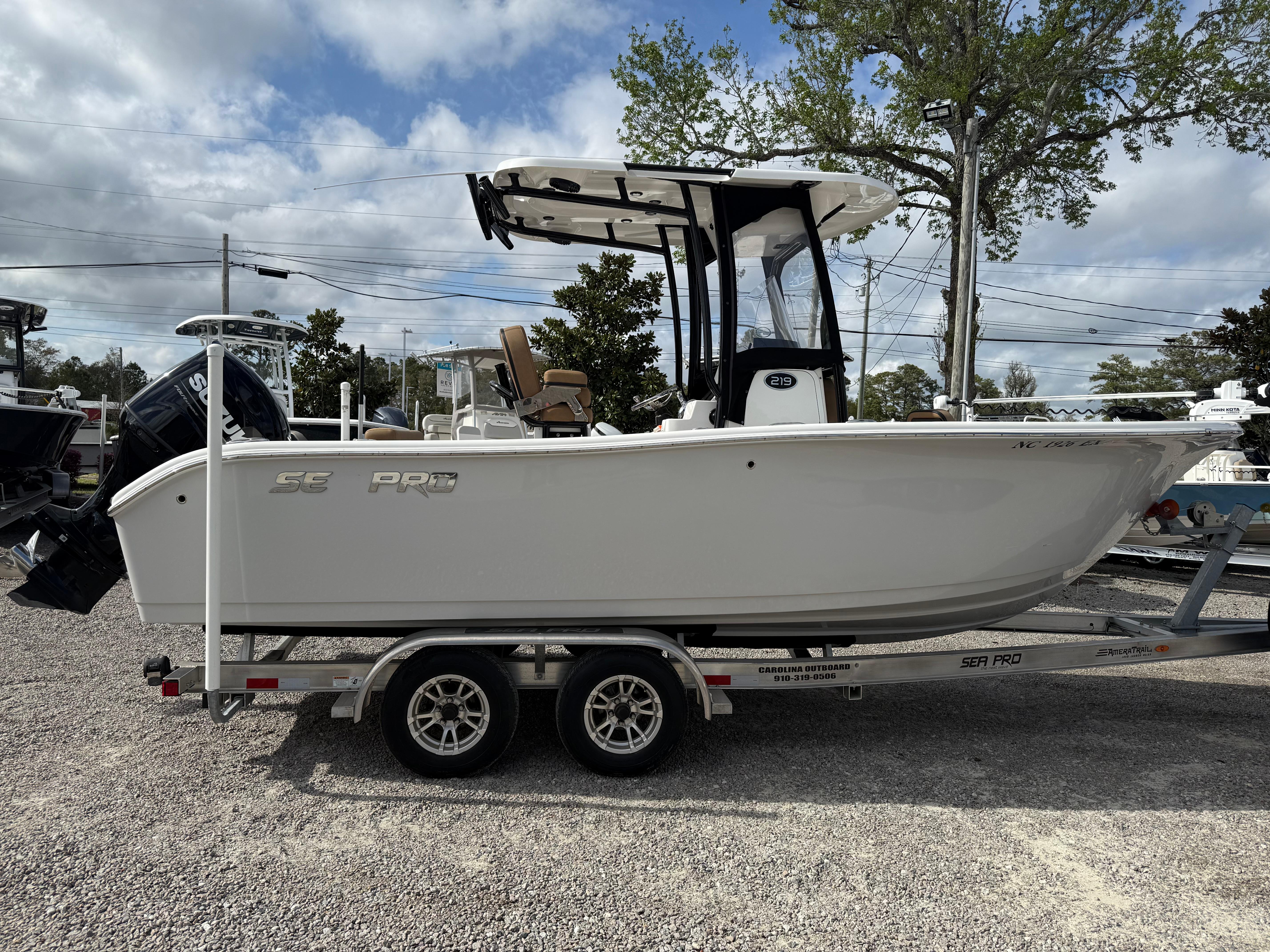 2022-sea-pro-219-center-console-power-9743259-20250410094606542-1_XLARGE