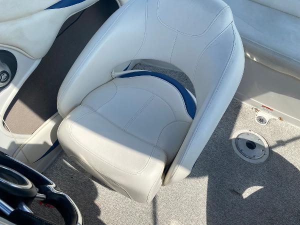 2007 Tahoe boat for sale, model of the boat is Q7i & Image # 12 of 15